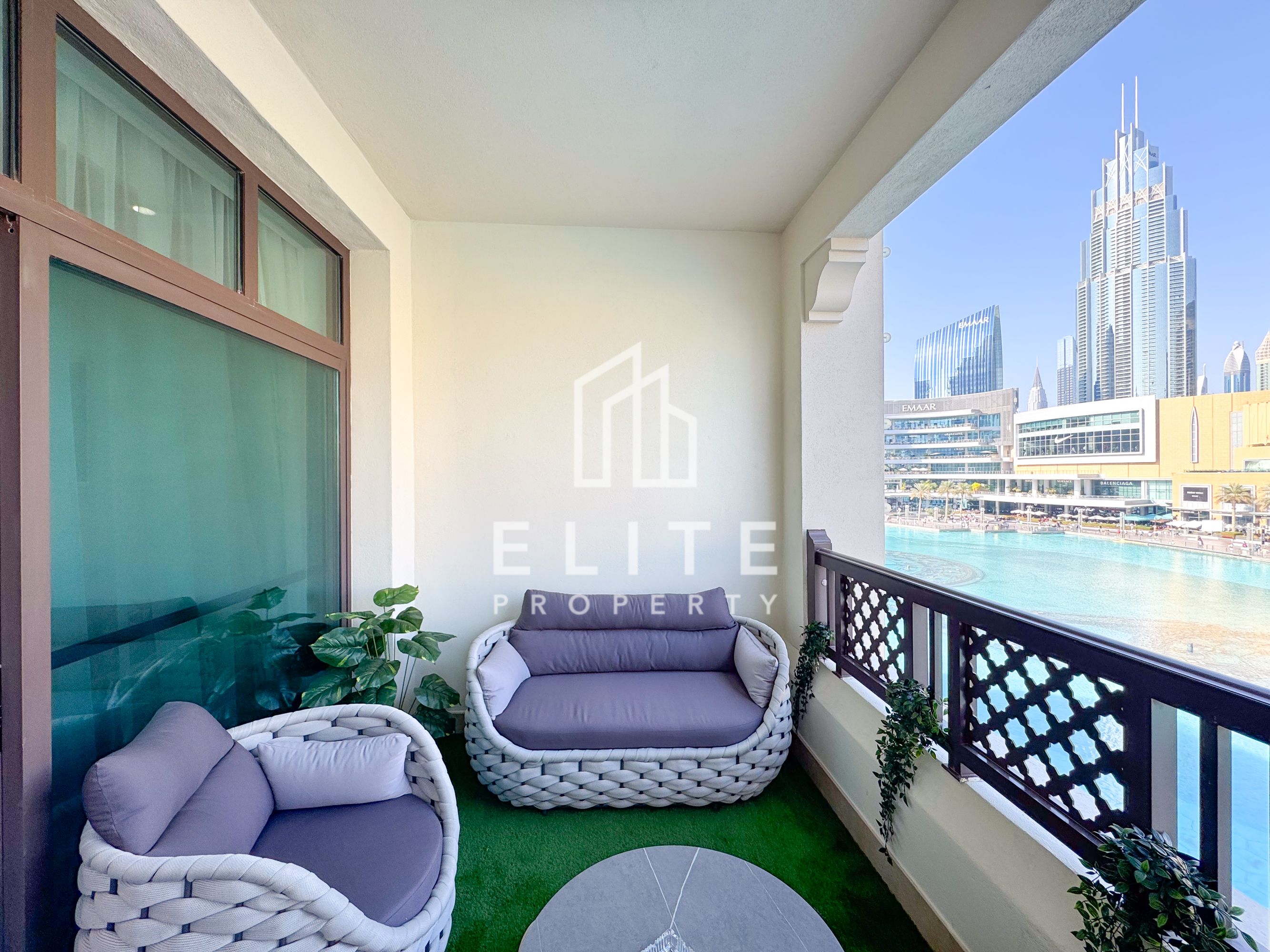 Full Burj and Fountain View | Upgraded | Jacuzzi