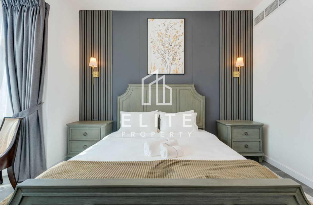 Upgraded | Fully Furnished | Rare Layout