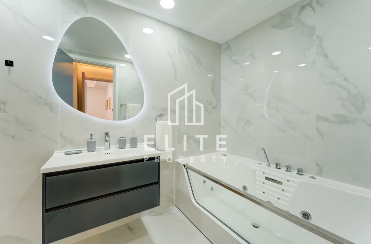 Upgraded | Fully Furnished | Rare Layout
