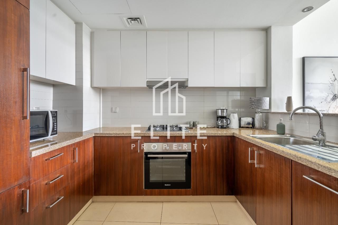 Burj Khalifa View | Furnished | Exceptional Price