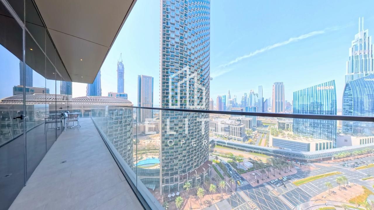3 BHK | Burj Khalifa View | Large Layout