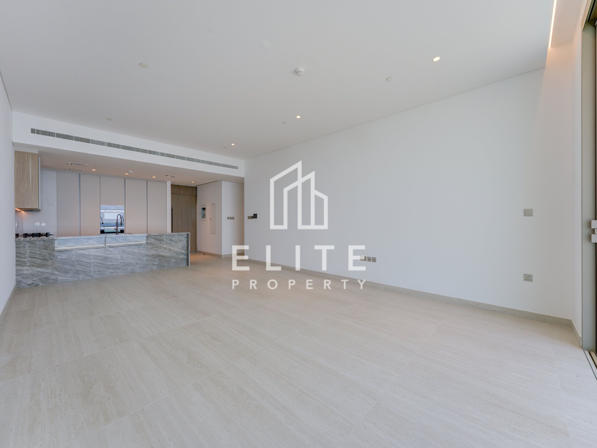 LUXURY PALM LIVING | FULL SEA VIEW | PREMIUM