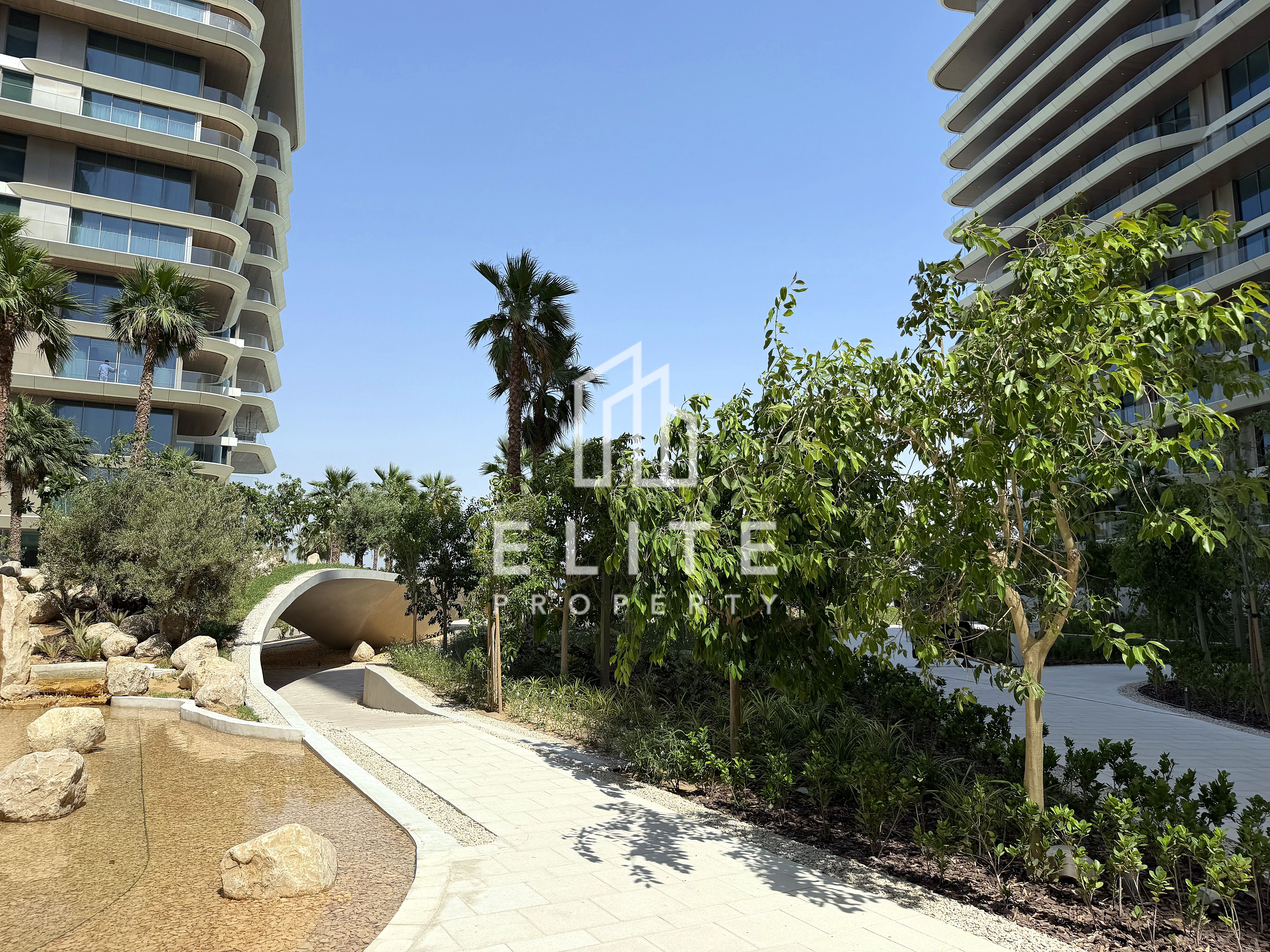 LUXURY PALM LIVING | FULL SEA VIEW | PREMIUM