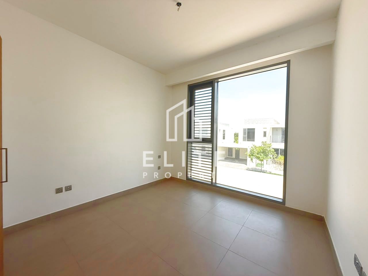 Type E3 | Upgraded | Close to Amenities
