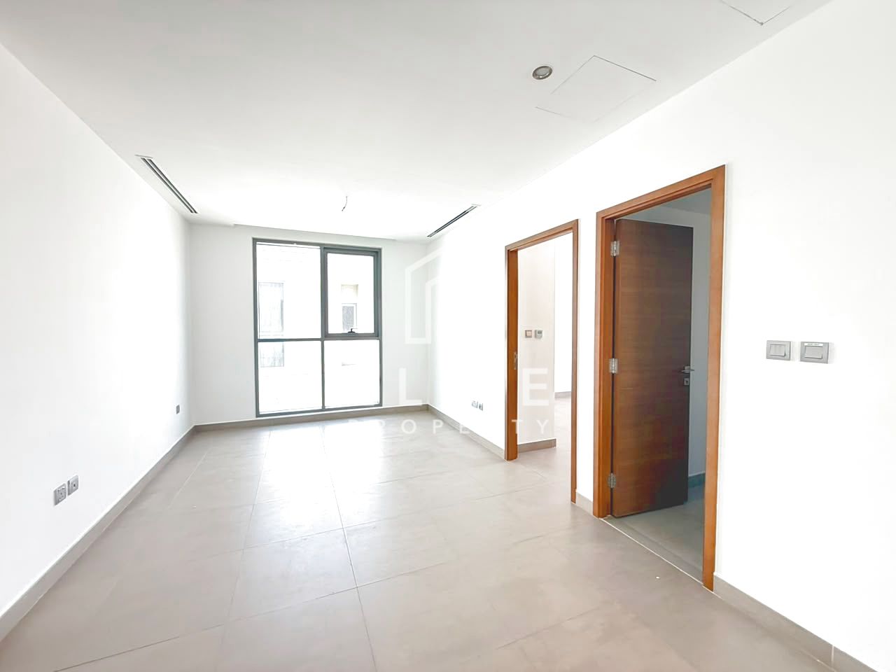 Type E3 | Upgraded | Close to Amenities
