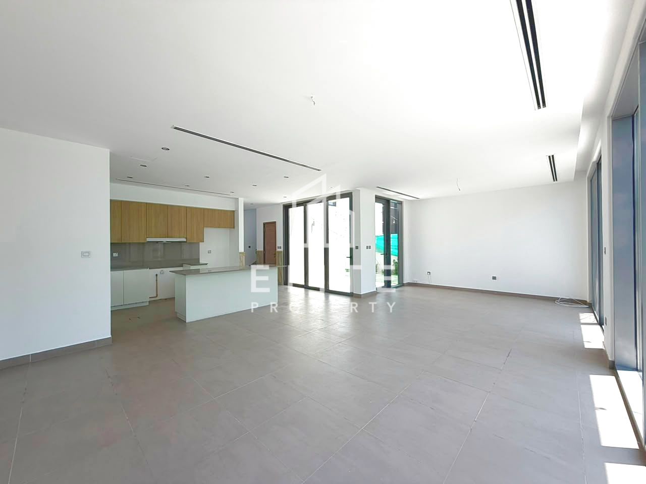 Type E3 | Upgraded | Close to Amenities