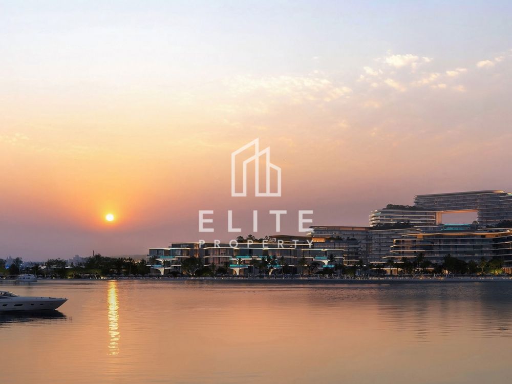ONE OF A KIND RARE SIGNATURE PENTHOUSE|EXCEPTIONAL