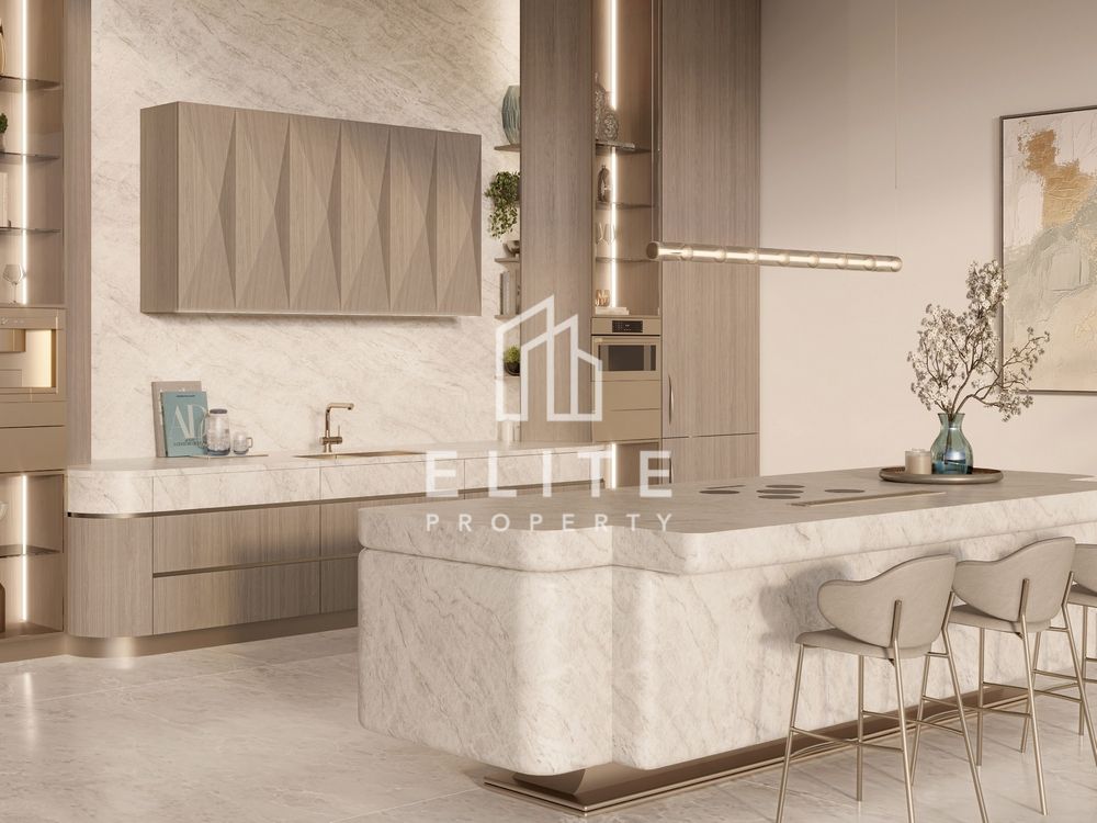 ONE OF A KIND RARE SIGNATURE PENTHOUSE|EXCEPTIONAL