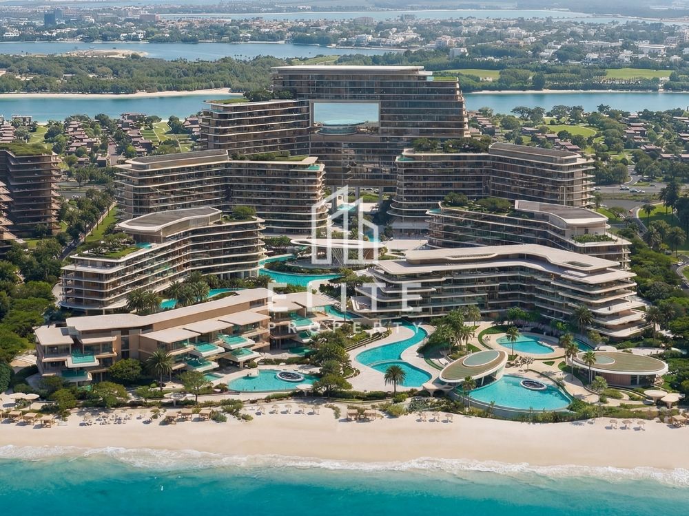 ONE OF A KIND RARE PENTHOUSE | LUXURY LIVING
