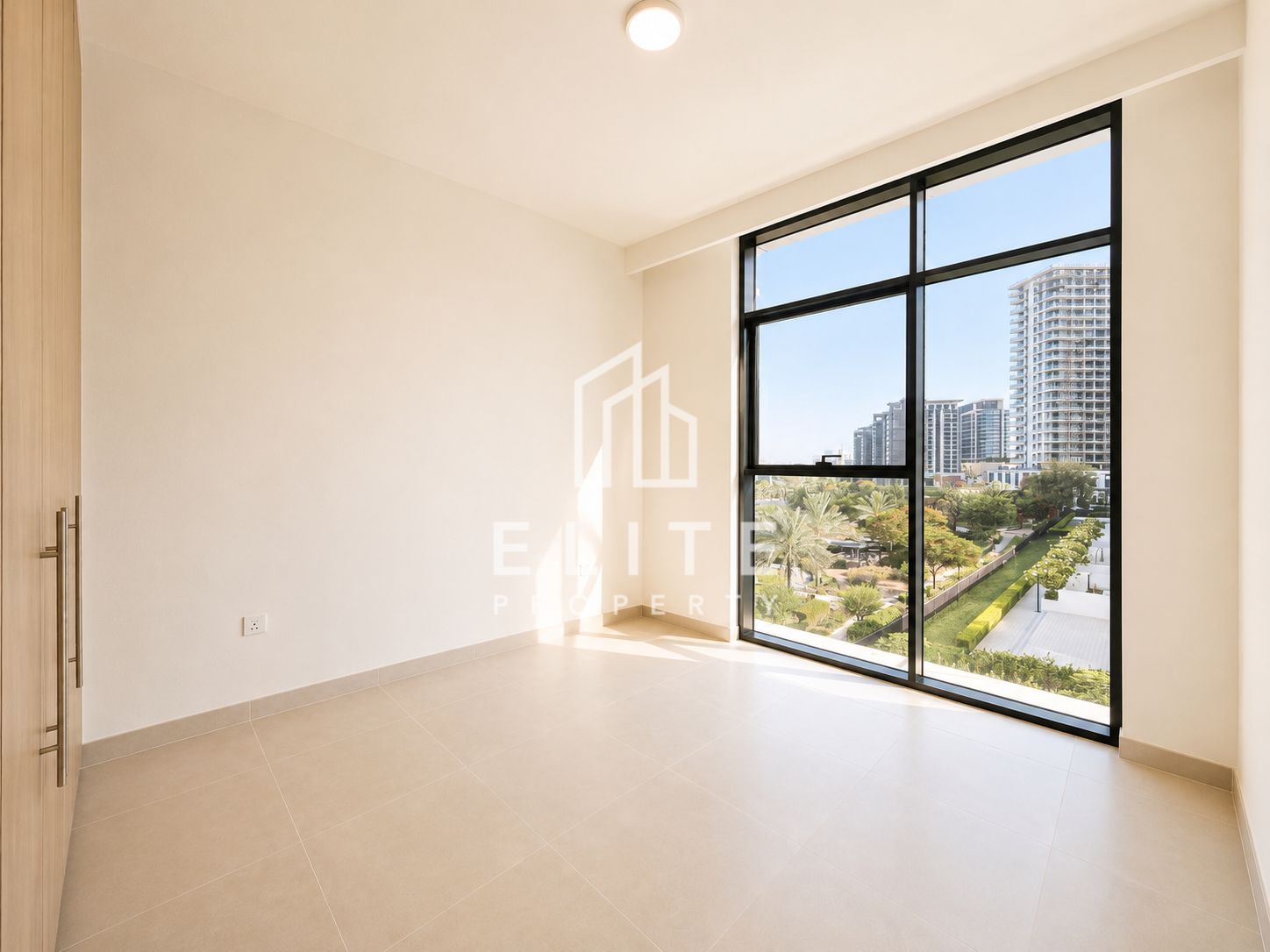 Corner Unit | Golf Course/Community View | Bright