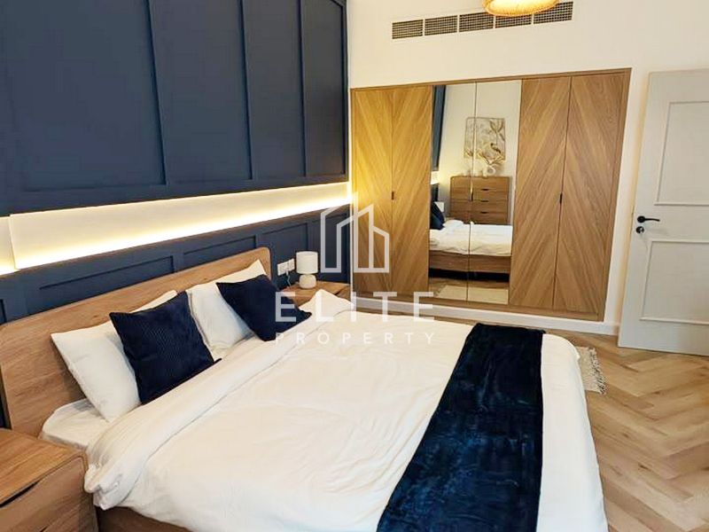 Luxurious | 12 cheques | Upgraded