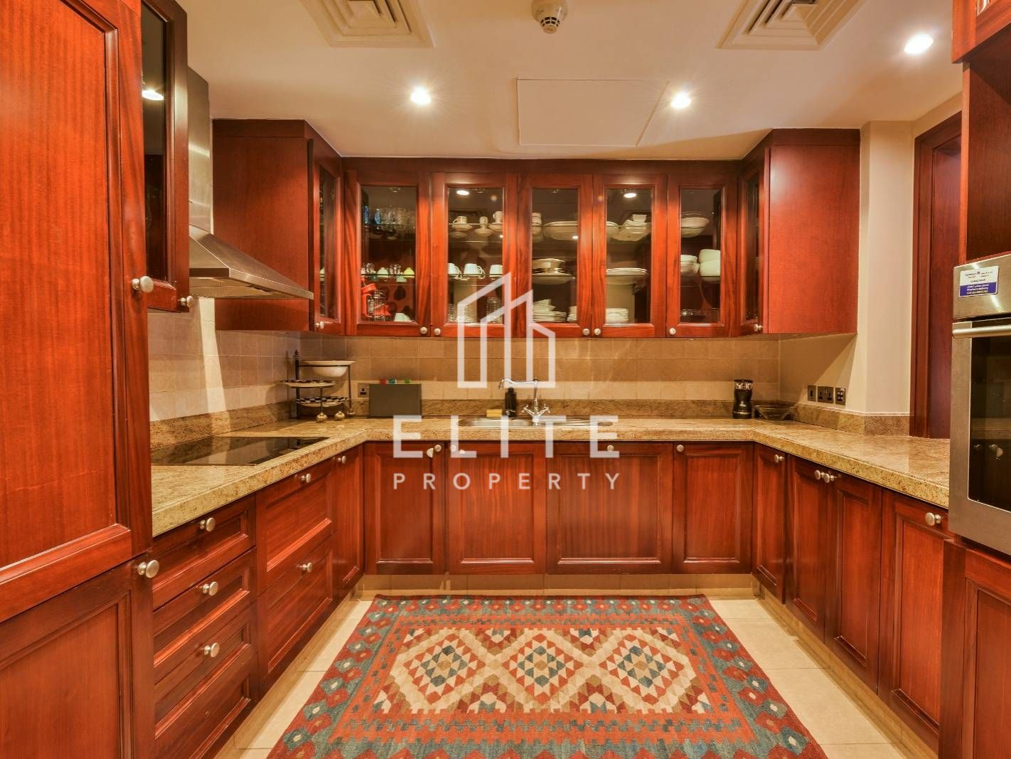 READY TO MOVE-IN, FULLY FURNISHED, SPACIOUS LAYOUT