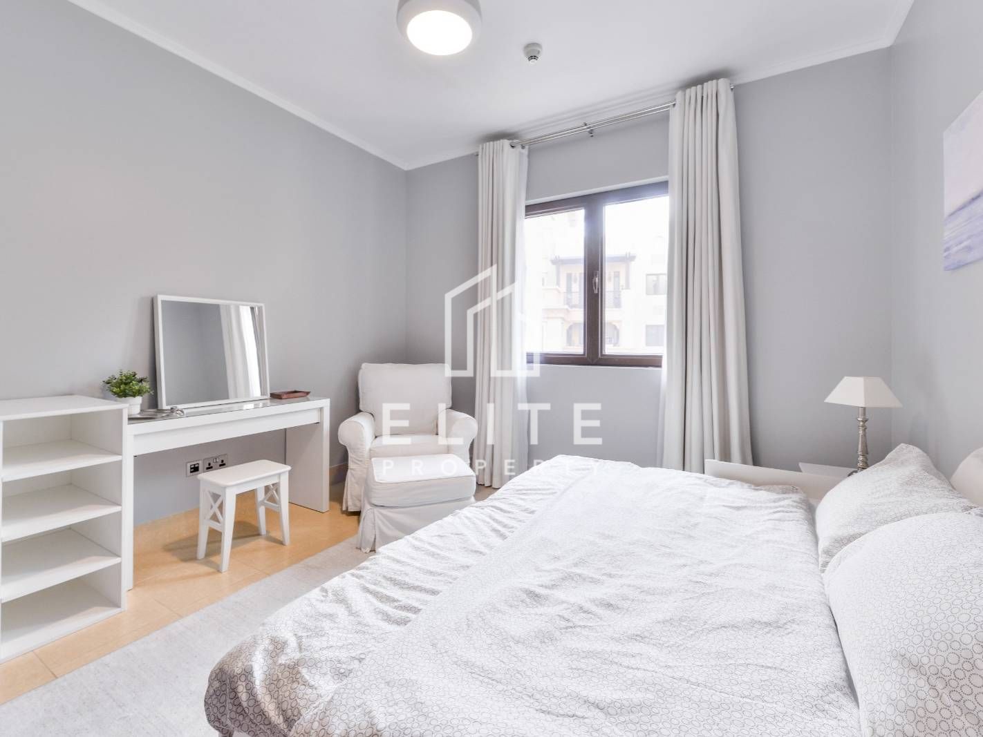 READY TO MOVE-IN, FULLY FURNISHED, SPACIOUS LAYOUT