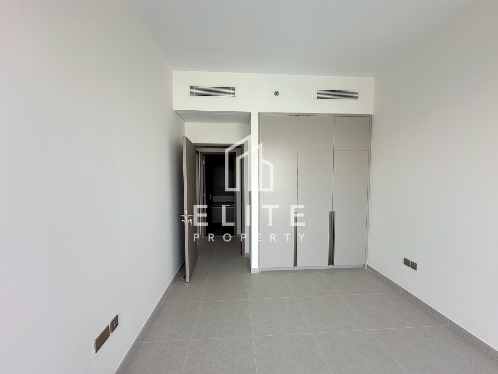Unfurnished | Burj Views | Vacant