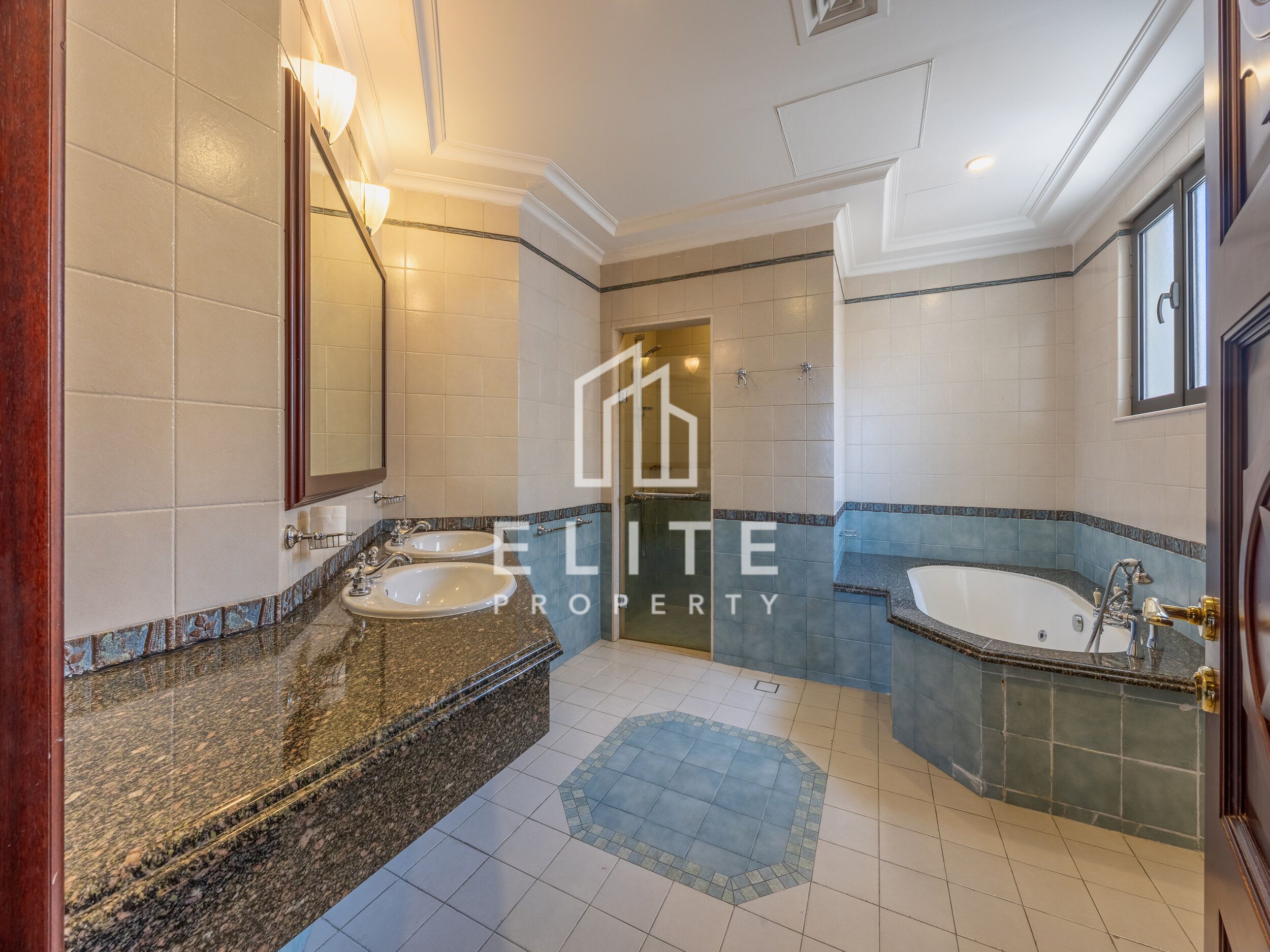VACANT | LARGE PLOT | ATLANTIS VIEWS