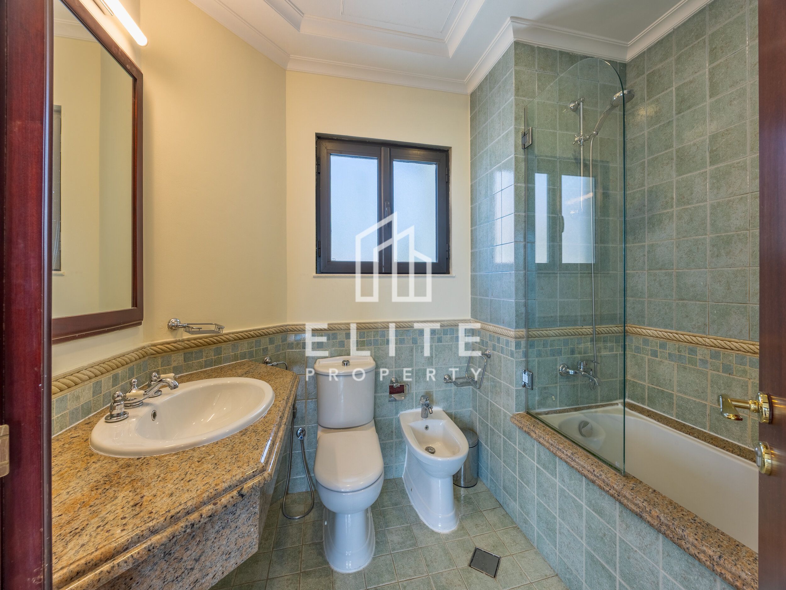 VACANT | LARGE PLOT | ATLANTIS VIEWS