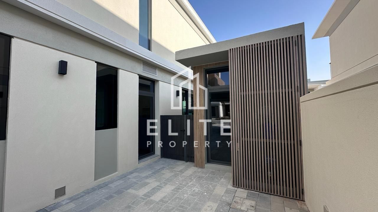 4 CHEQUES , FULLY EQUIPPED, LANDSCAPED