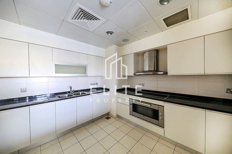 Vacant| Full Sea Views | High Floor