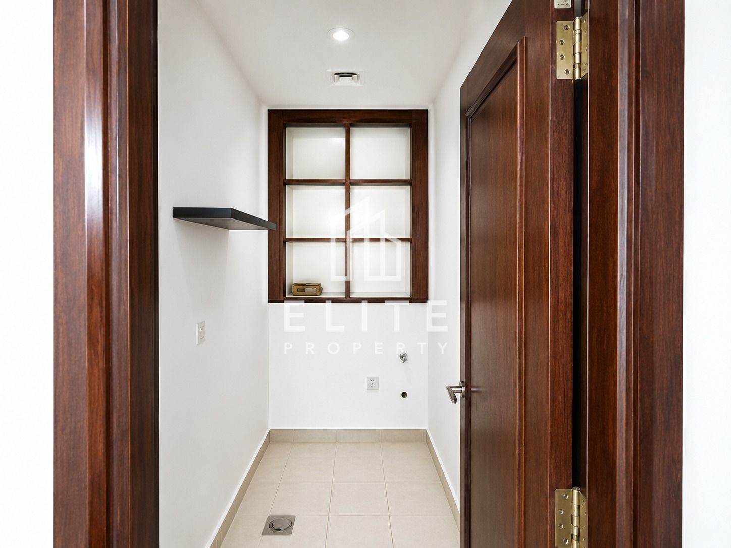 Lowest Priced | 2.5 Bath | Large Layout