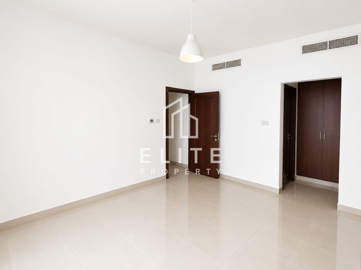 Lowest Priced | 2.5 Bath | Large Layout