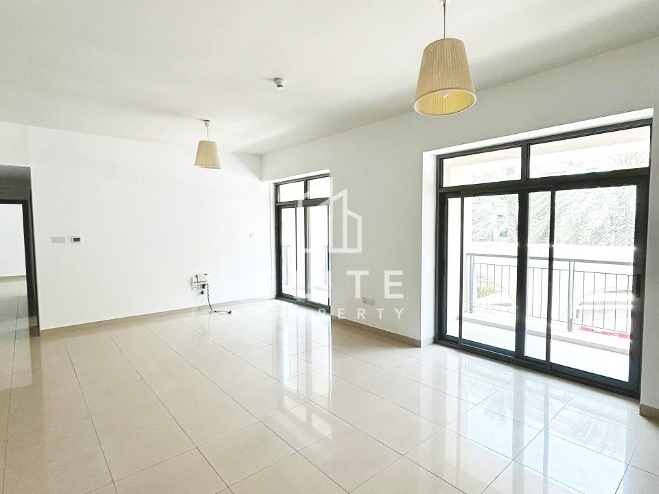 Lowest Priced | 2.5 Bath | Large Layout