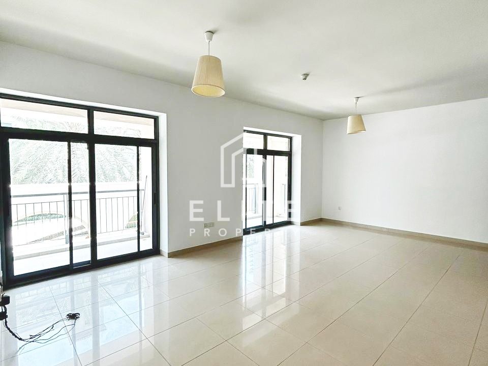 Lowest Priced | 2.5 Bath | Large Layout