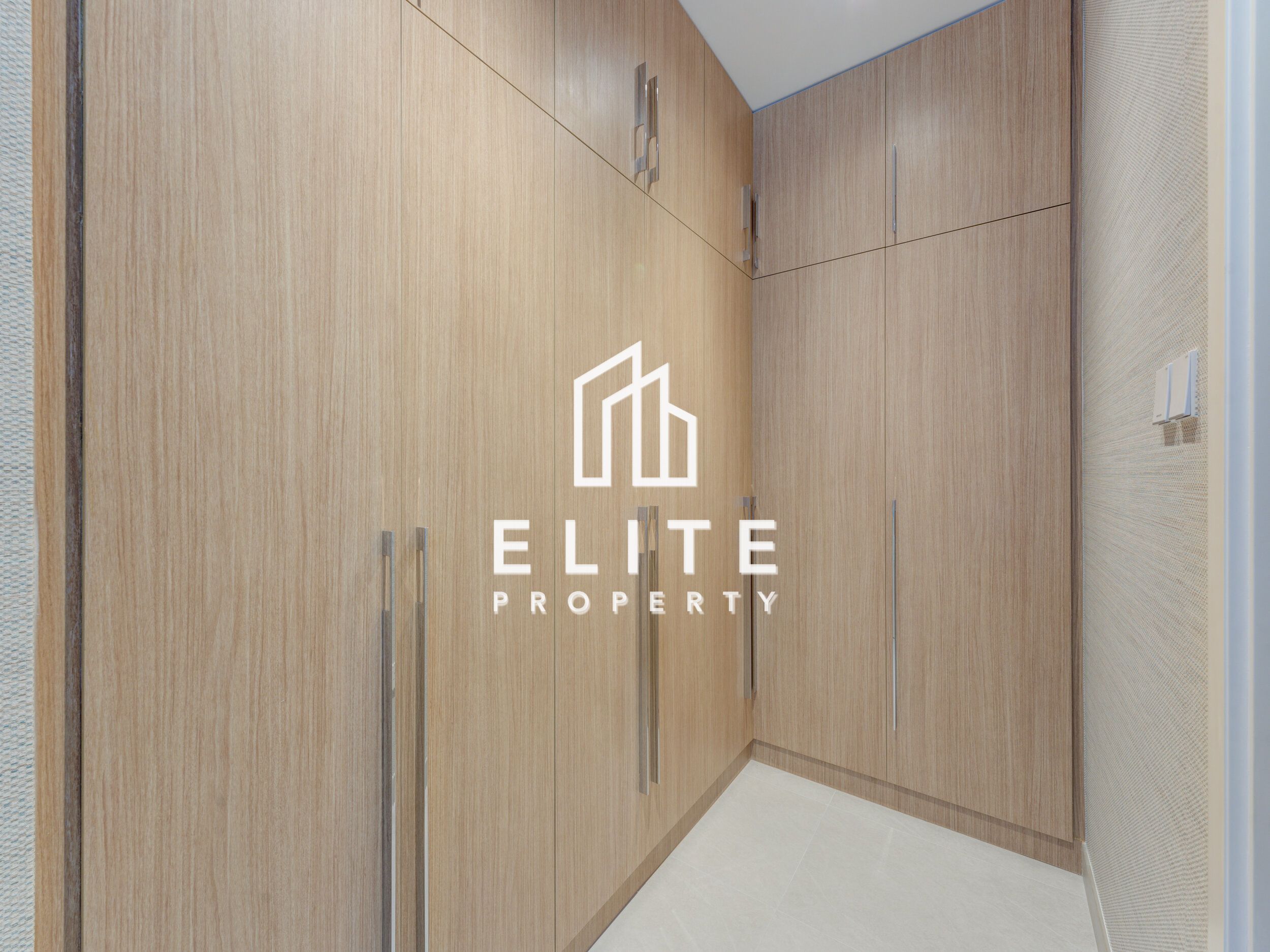 Fully Furnished I Brand New I Flexible Cheques