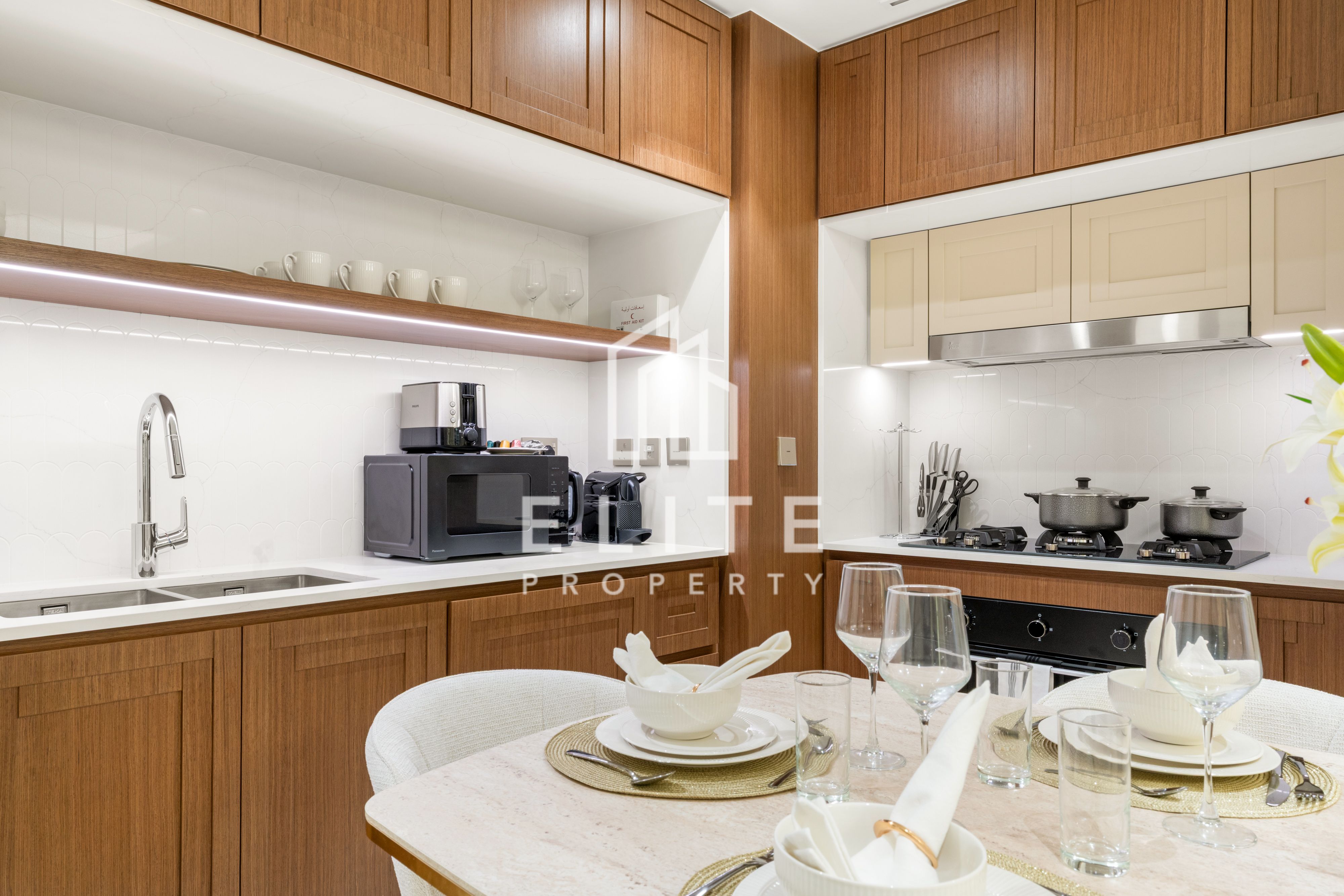 Rare Duplex & Beach Access I Marina Skyline Views