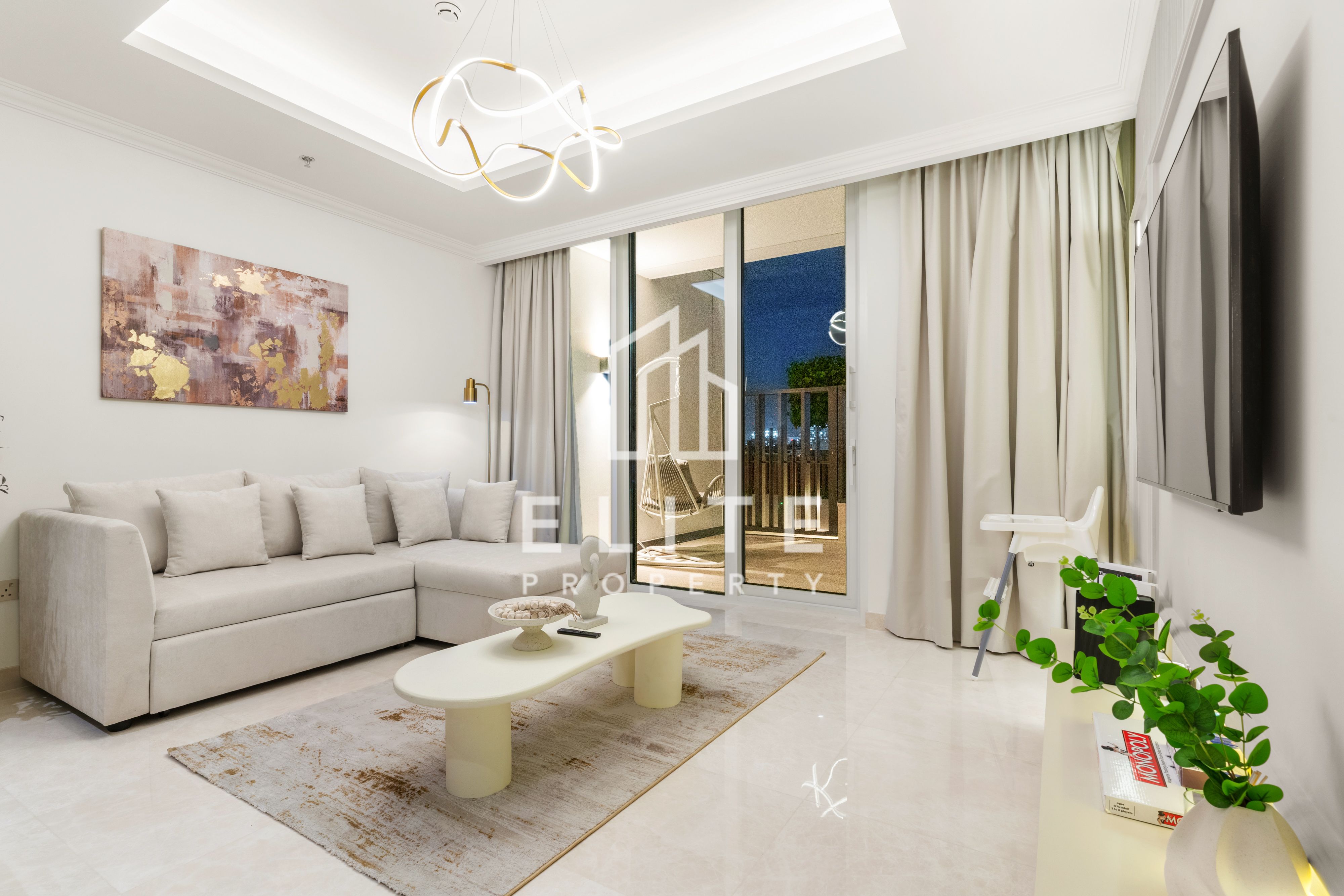 Rare Duplex & Beach Access I Marina Skyline Views