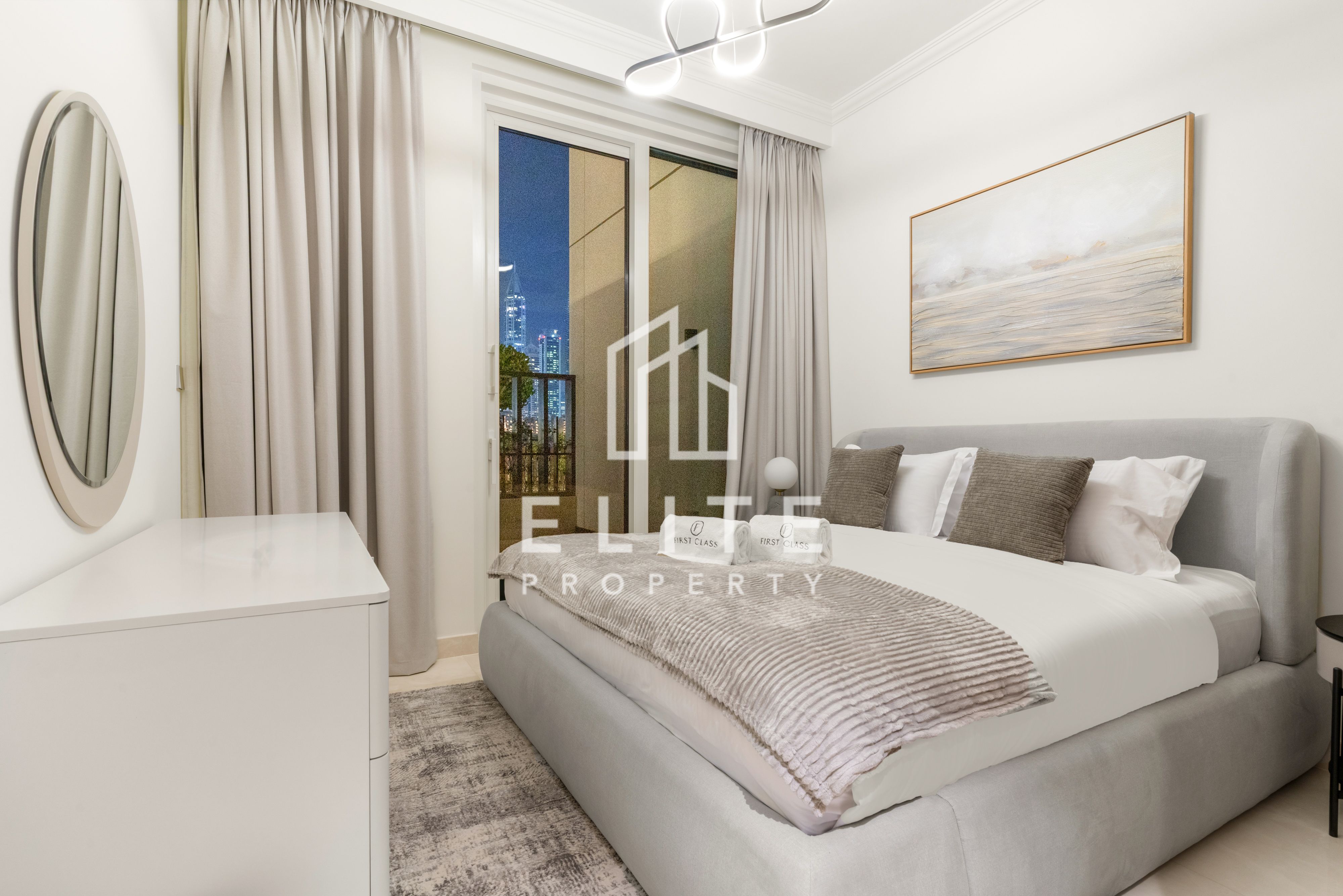 Rare Duplex & Beach Access I Marina Skyline Views