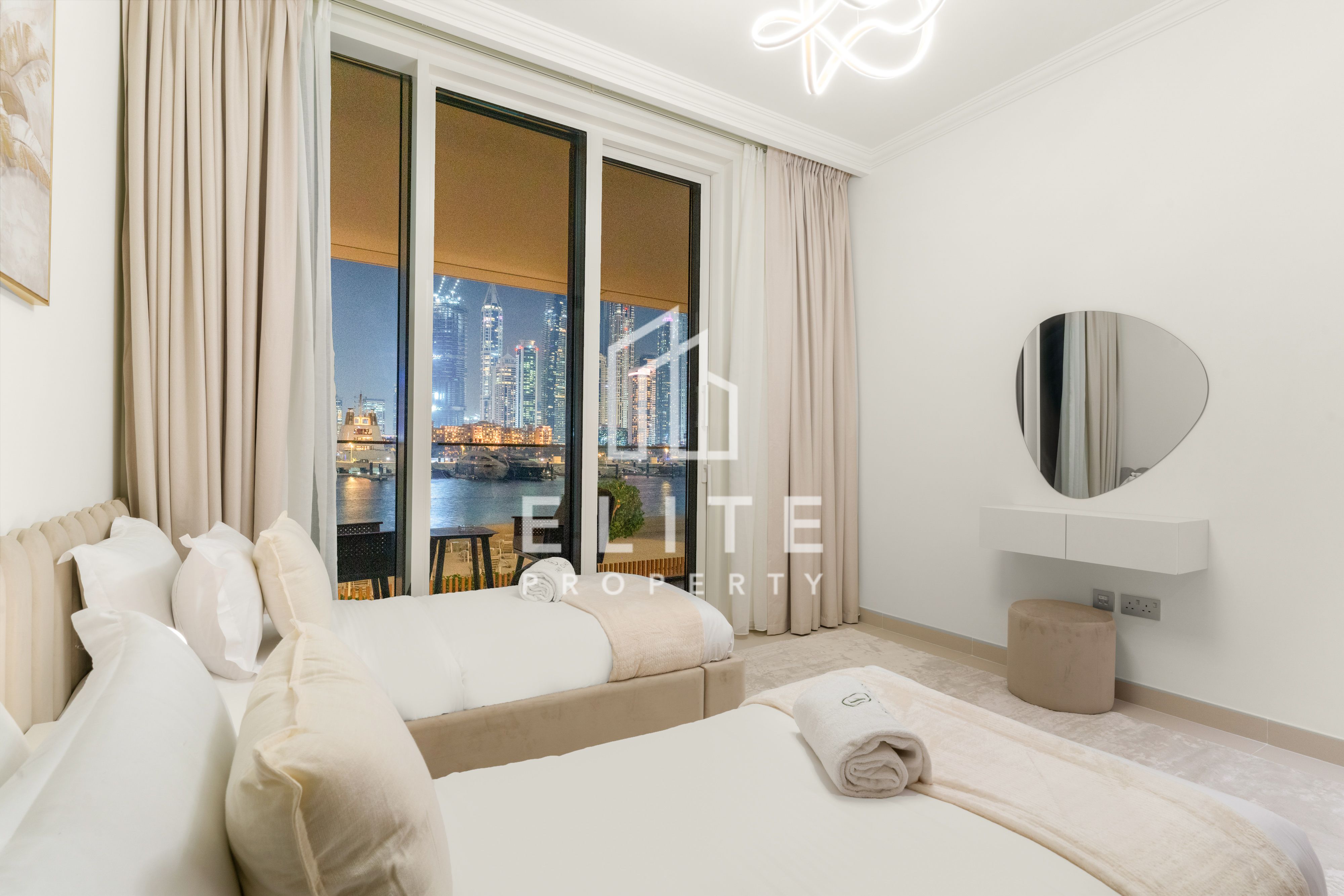 Rare Duplex & Beach Access I Marina Skyline Views