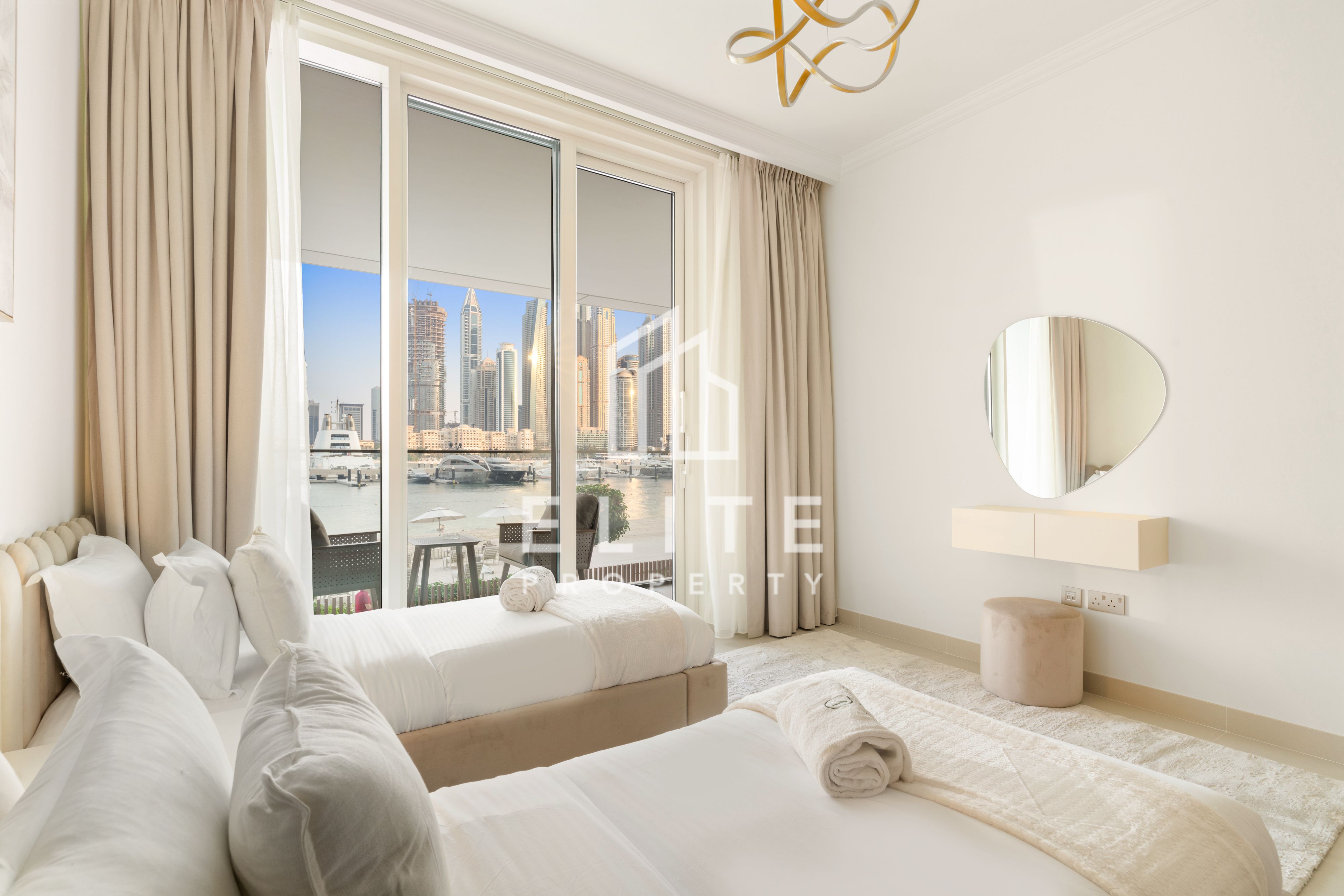 Rare Duplex & Beach Access I Marina Skyline Views