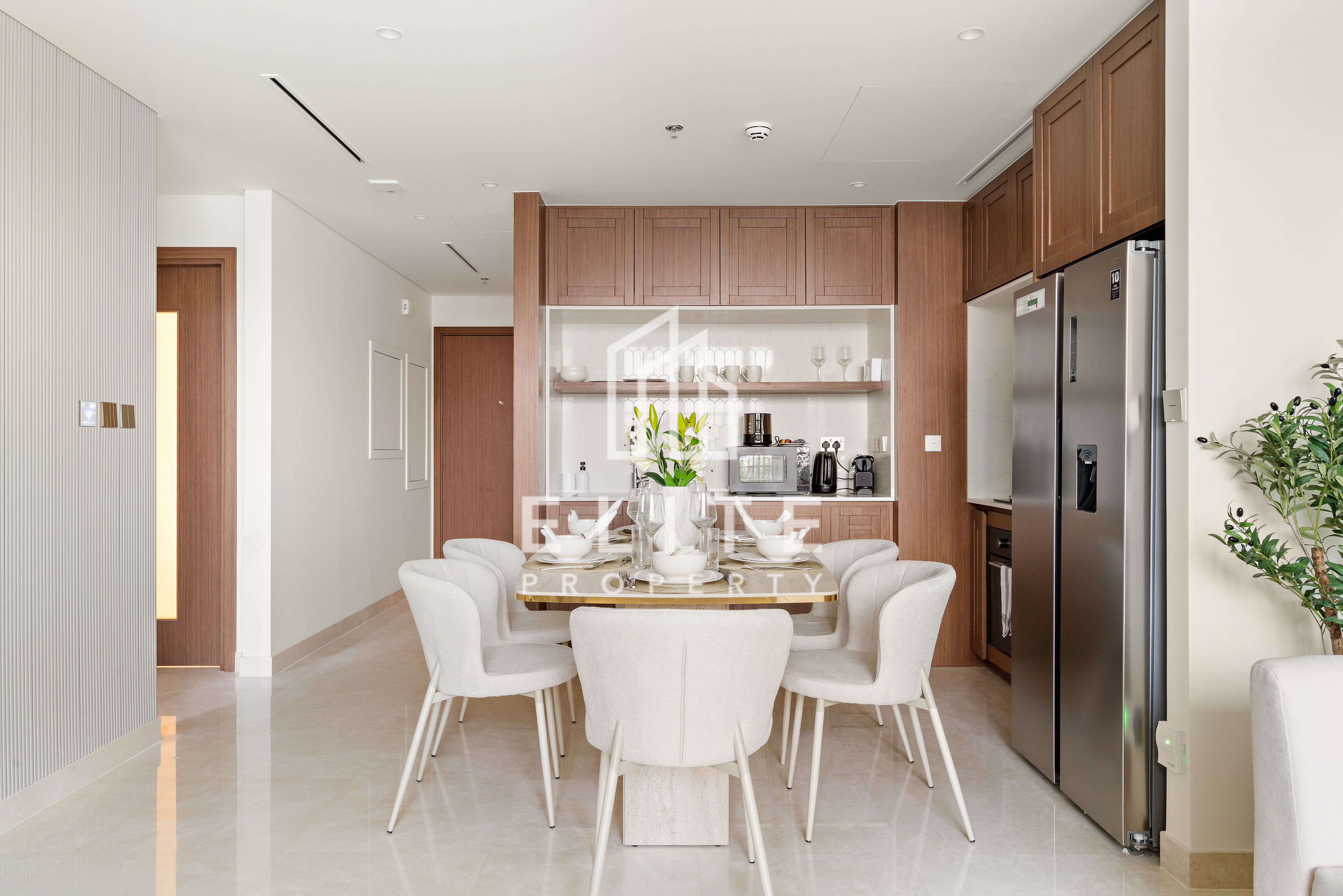 Rare Duplex & Beach Access I Marina Skyline Views