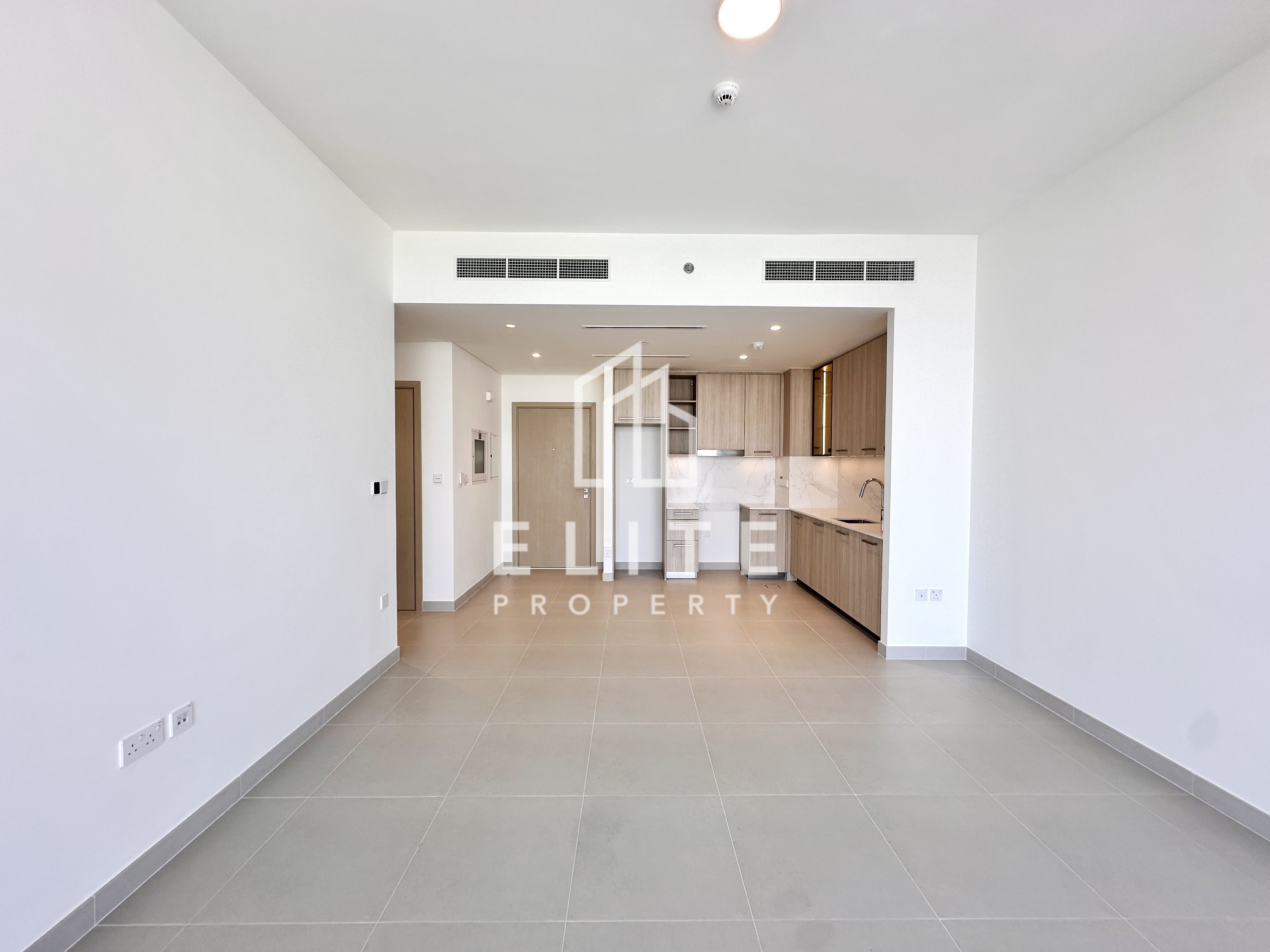 TOP FLOOR, FULL GOLF COURSE VIEW, JUST HANDED OVER