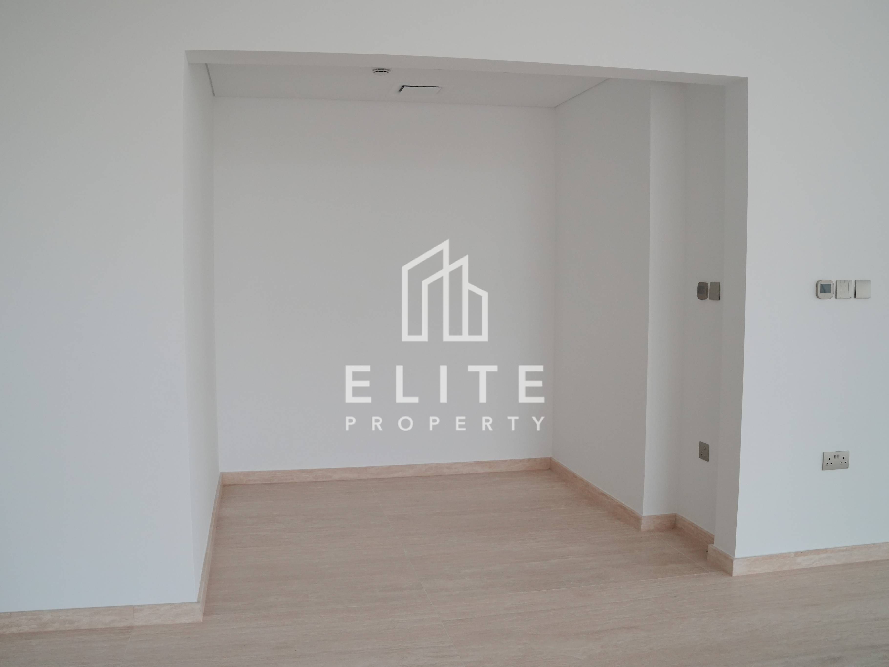 One of a Kind Beachfront Villa at Serenia Living | Private Pool | Palm Jumeirah