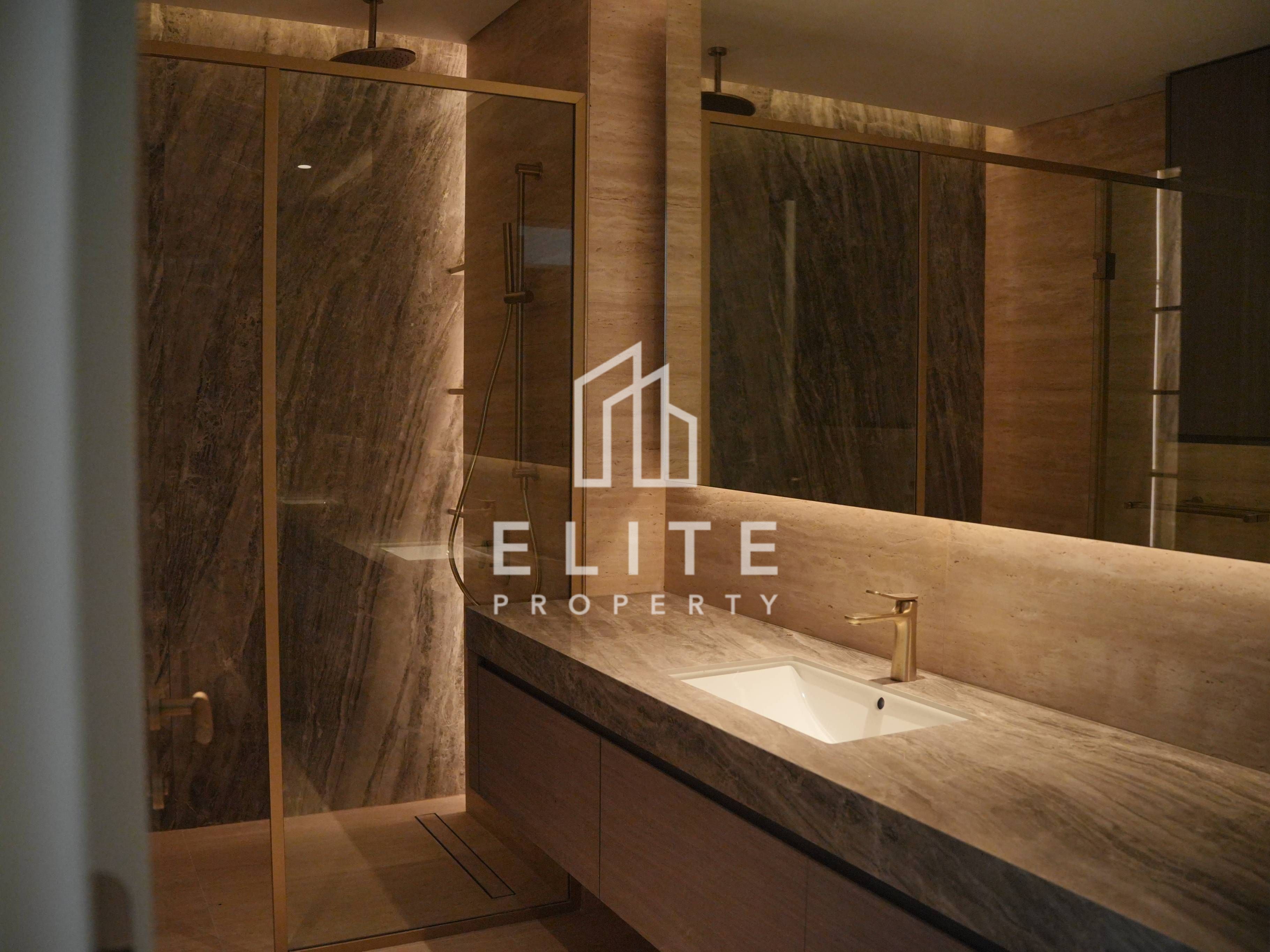 One of a Kind Beachfront Villa at Serenia Living | Private Pool | Palm Jumeirah