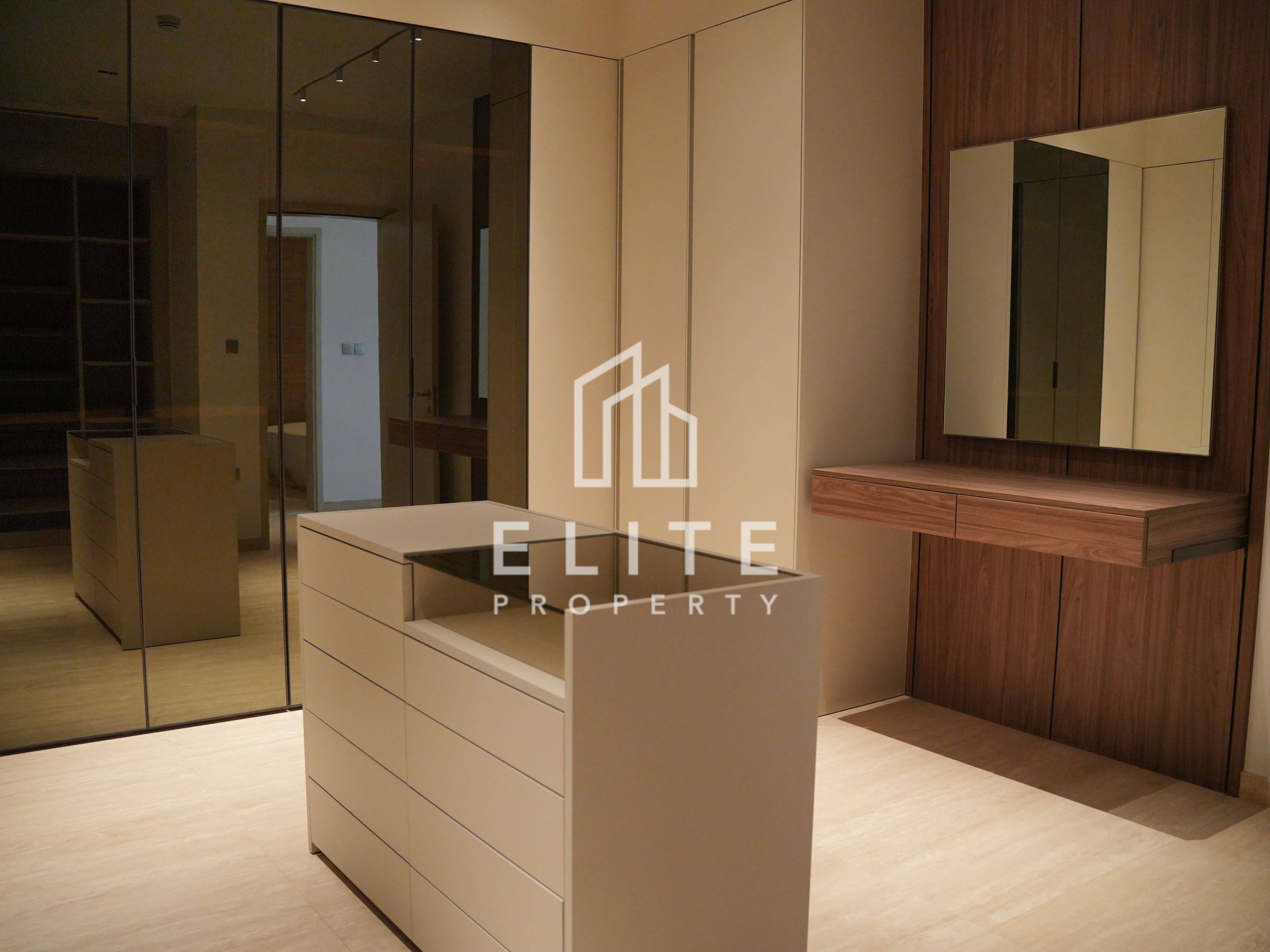 One of a Kind Beachfront Villa at Serenia Living | Private Pool | Palm Jumeirah