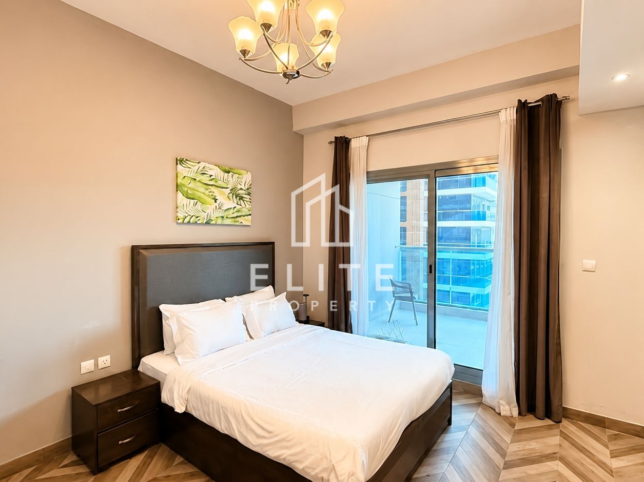 Corner Unit | Fully Furnished | Large I One cheque