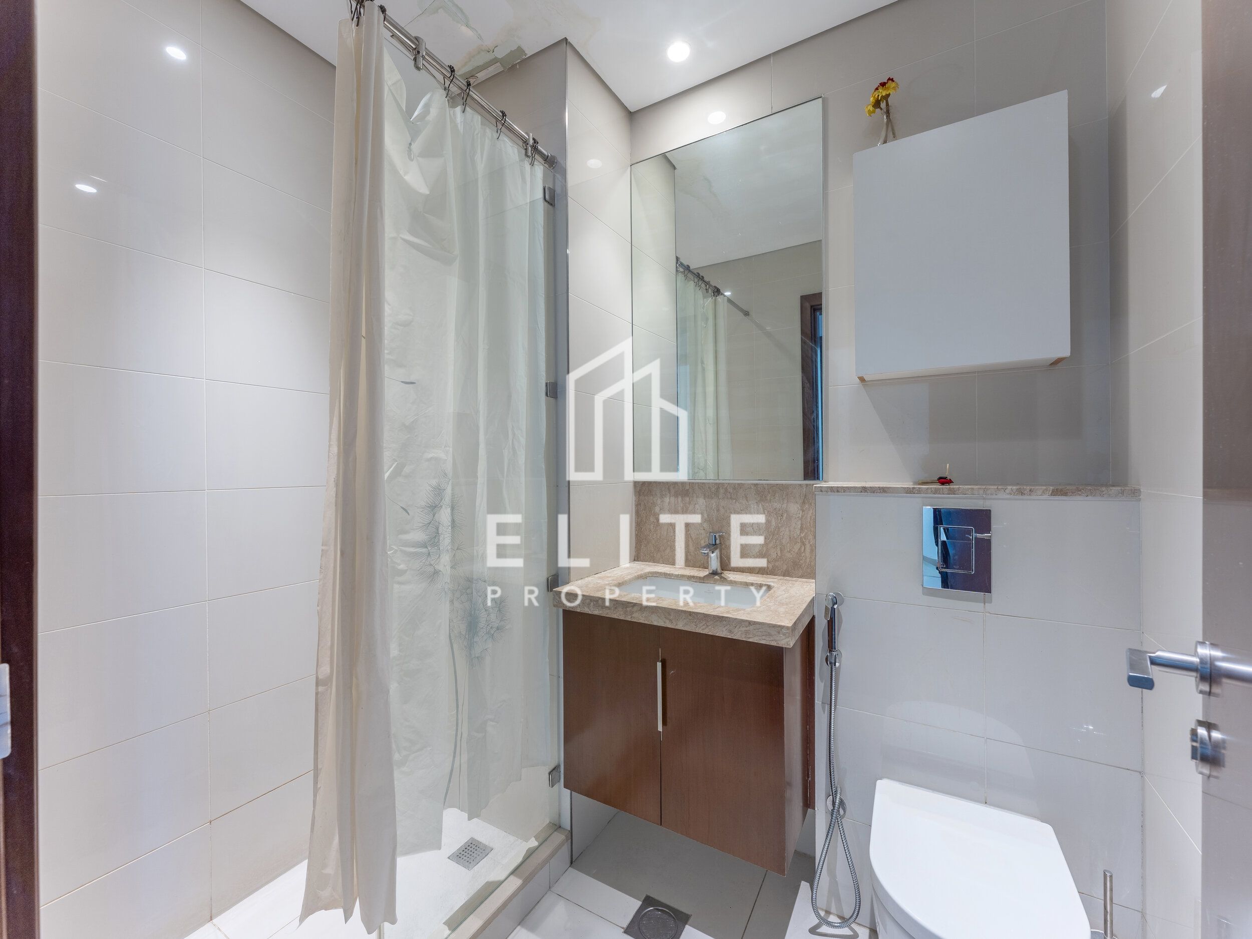 UPGRADED | AVAILABLE ASAP | ADDRESS VIEW