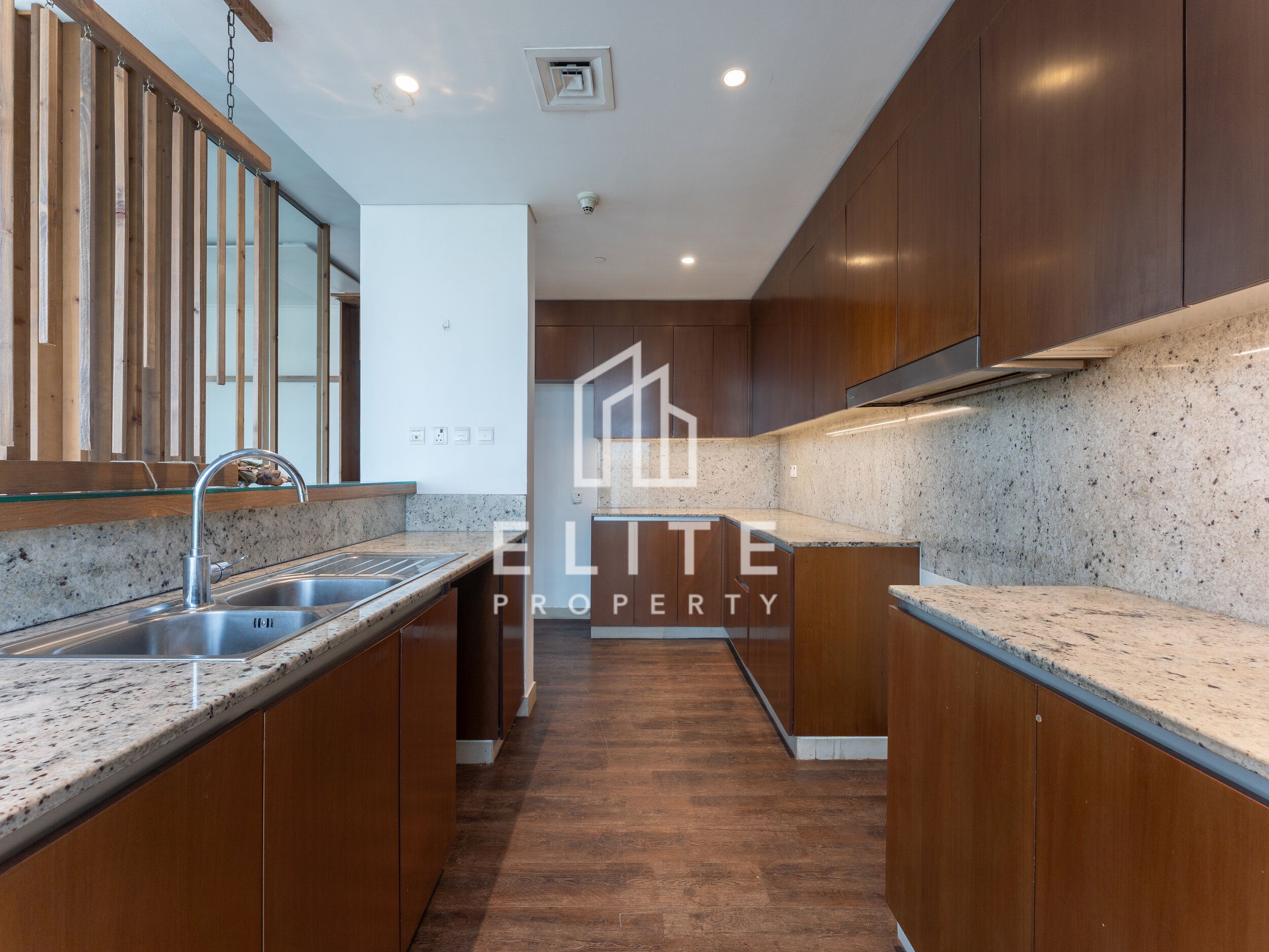 UPGRADED | AVAILABLE ASAP | ADDRESS VIEW