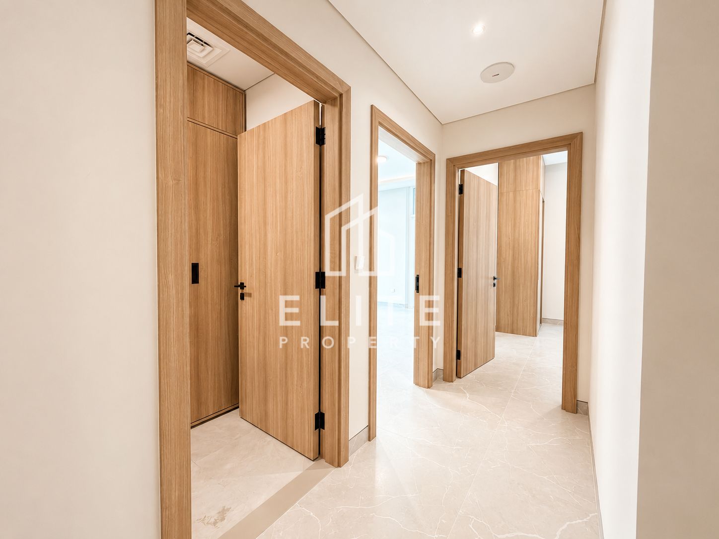 Corner Layout | + Maids Room | High End Finish