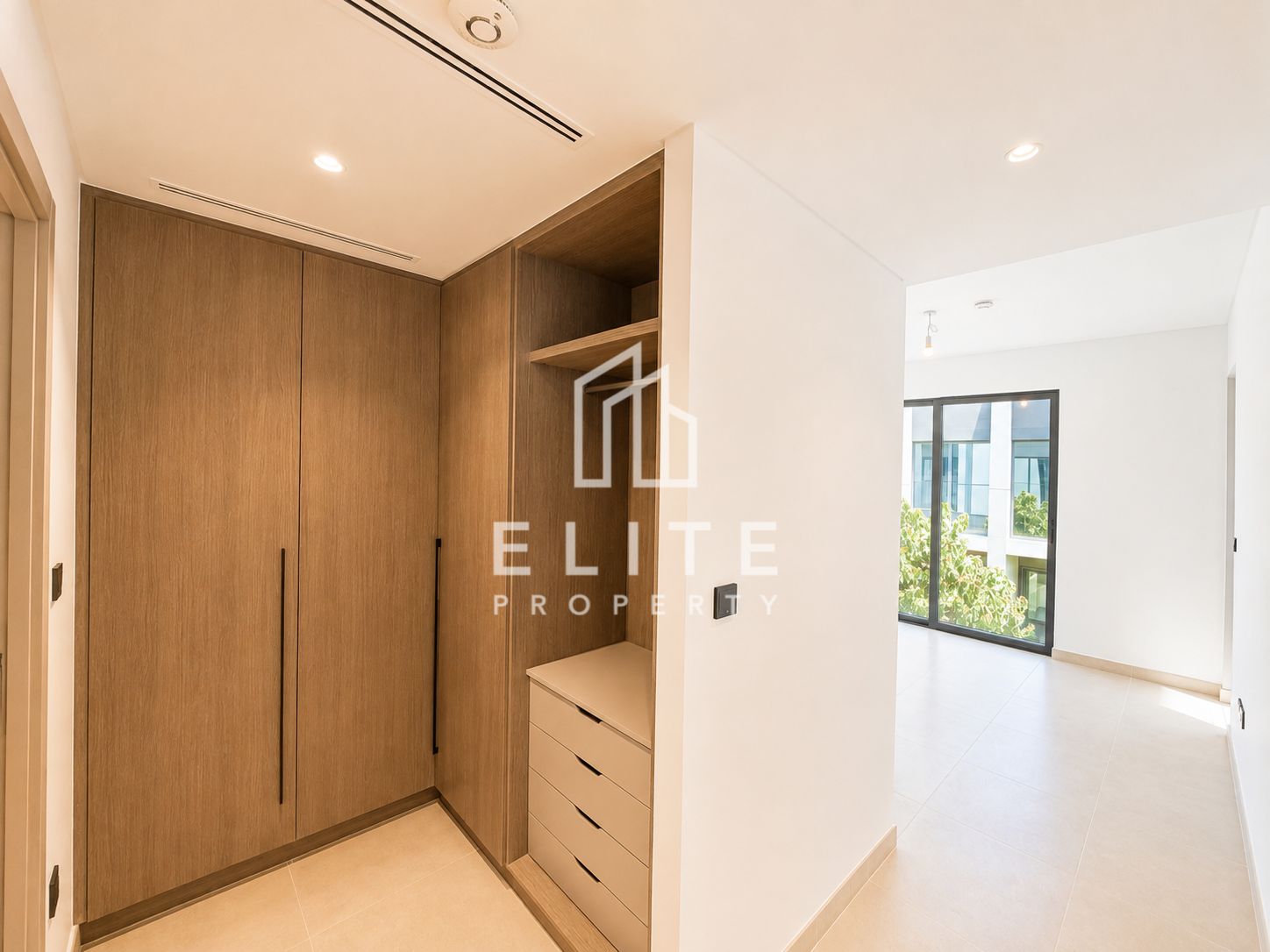 AVAILABLE, VIEW NOW, PRIME LOCATION