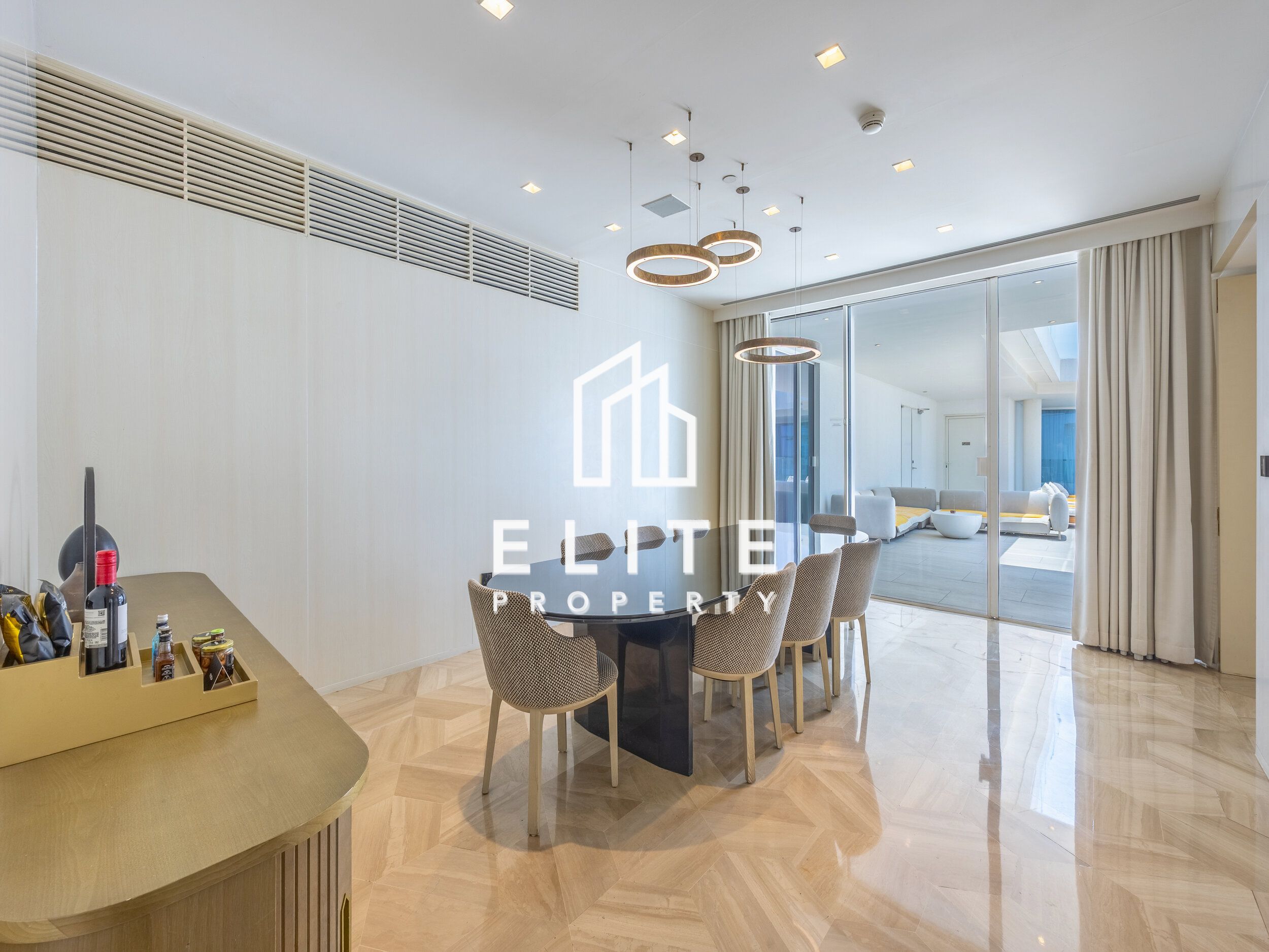 Luxury | Palm Living | Penthouse