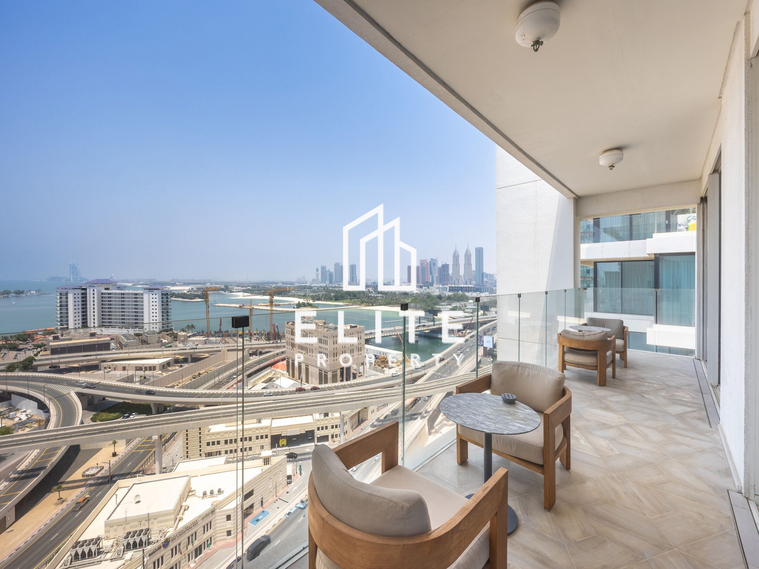 Luxury | Palm Living | Penthouse