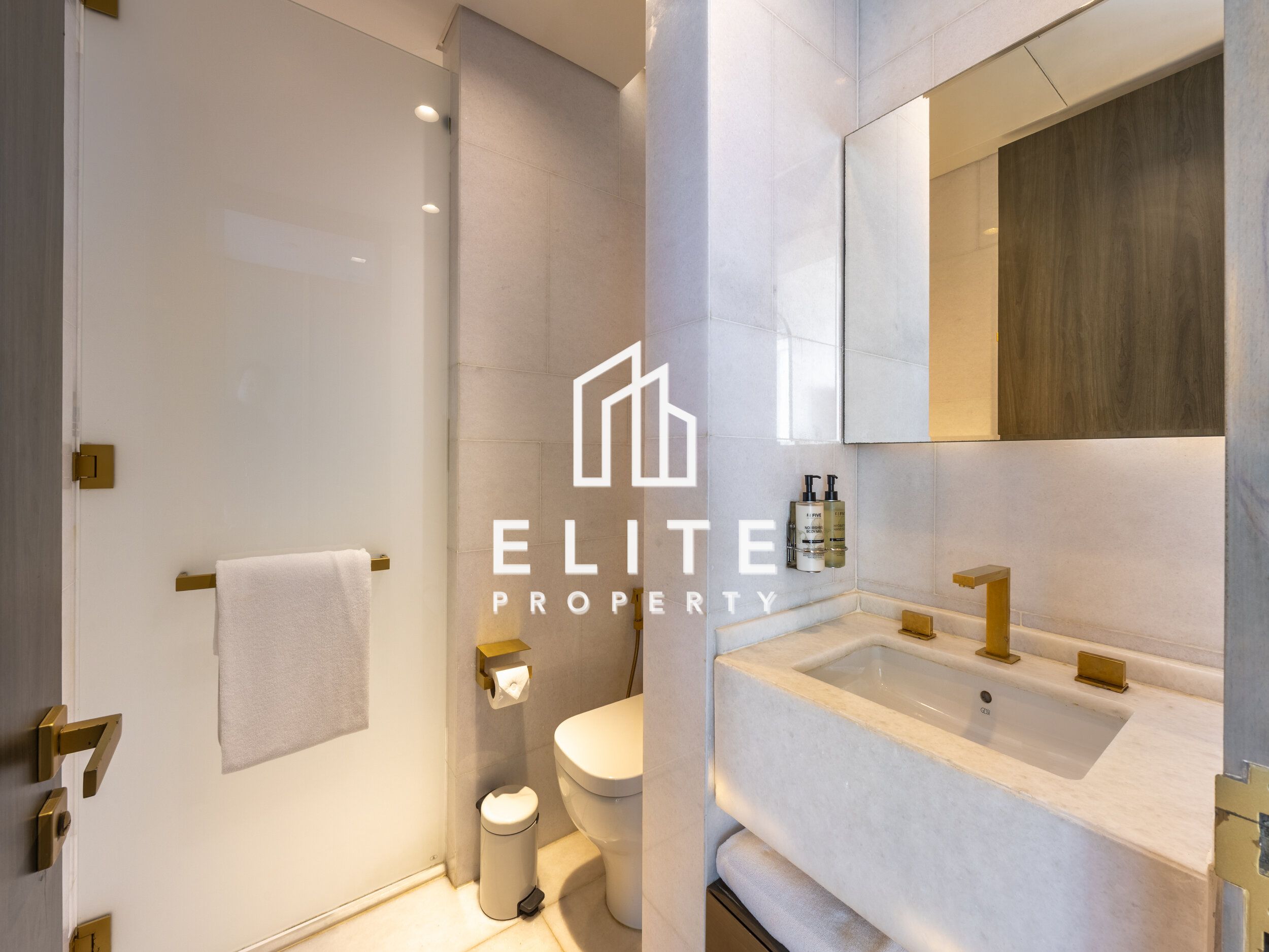 Luxury | Palm Living | Penthouse