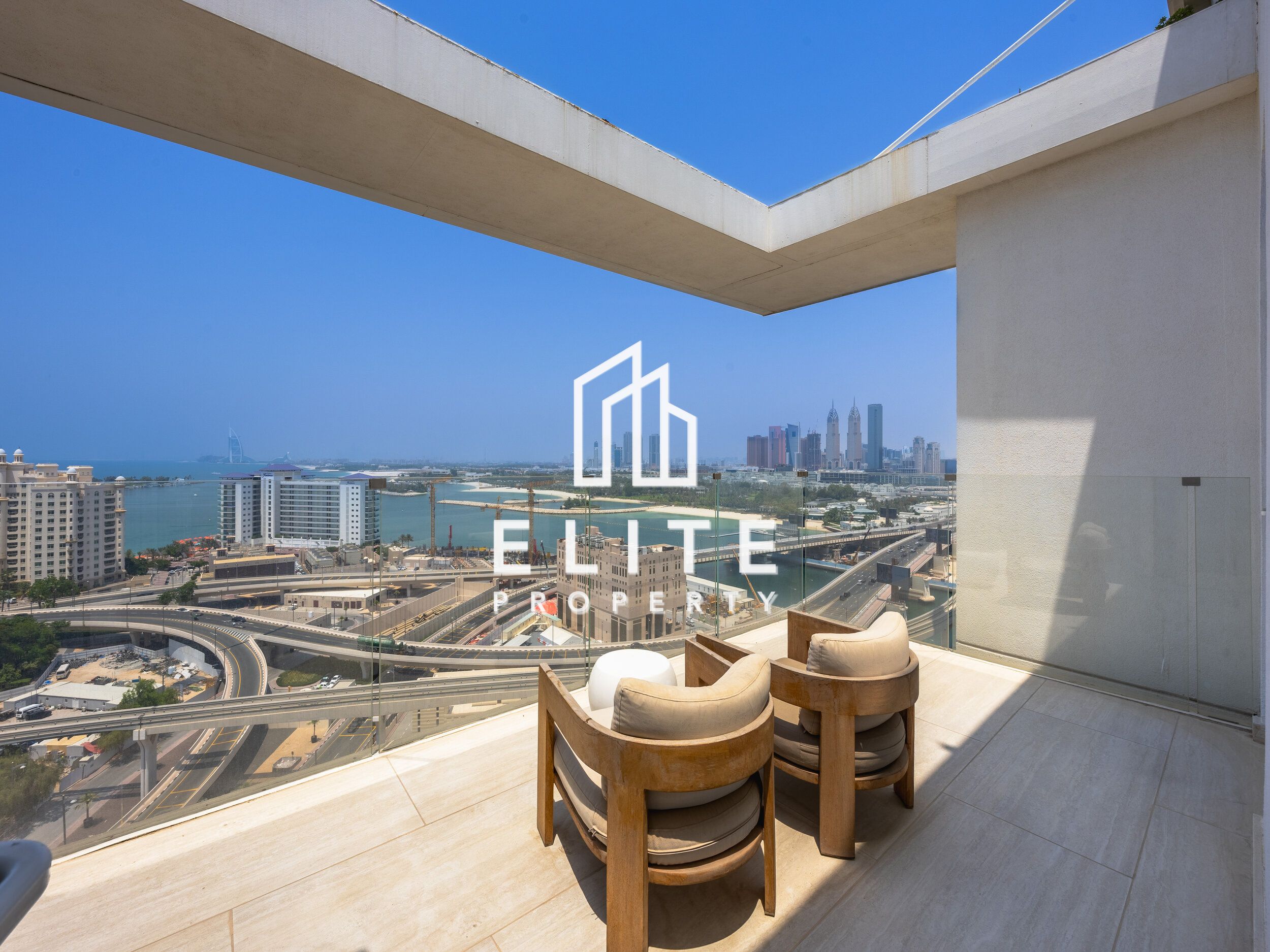 Luxury | Palm Living | Penthouse