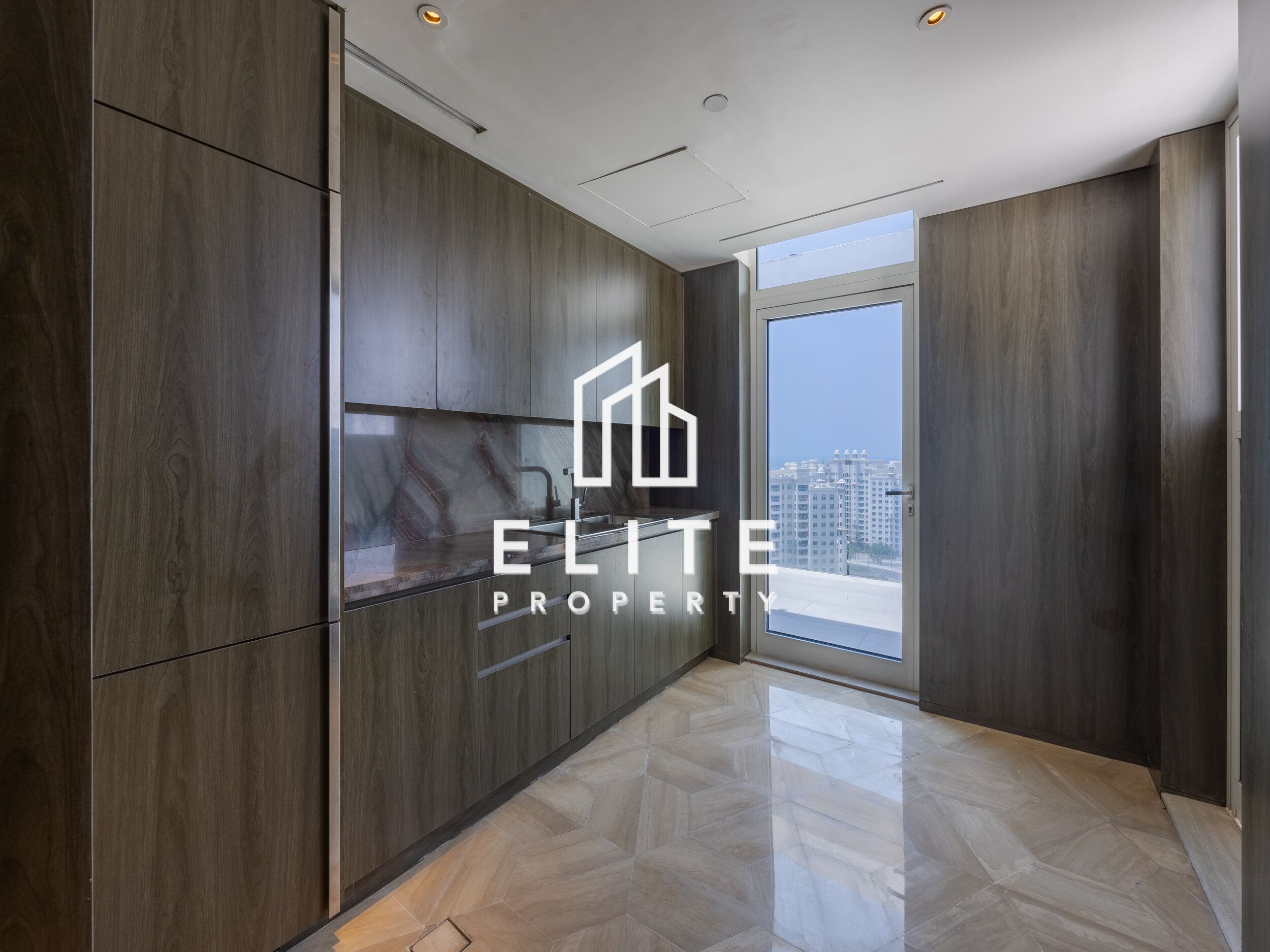 Luxury | Palm Living | Penthouse