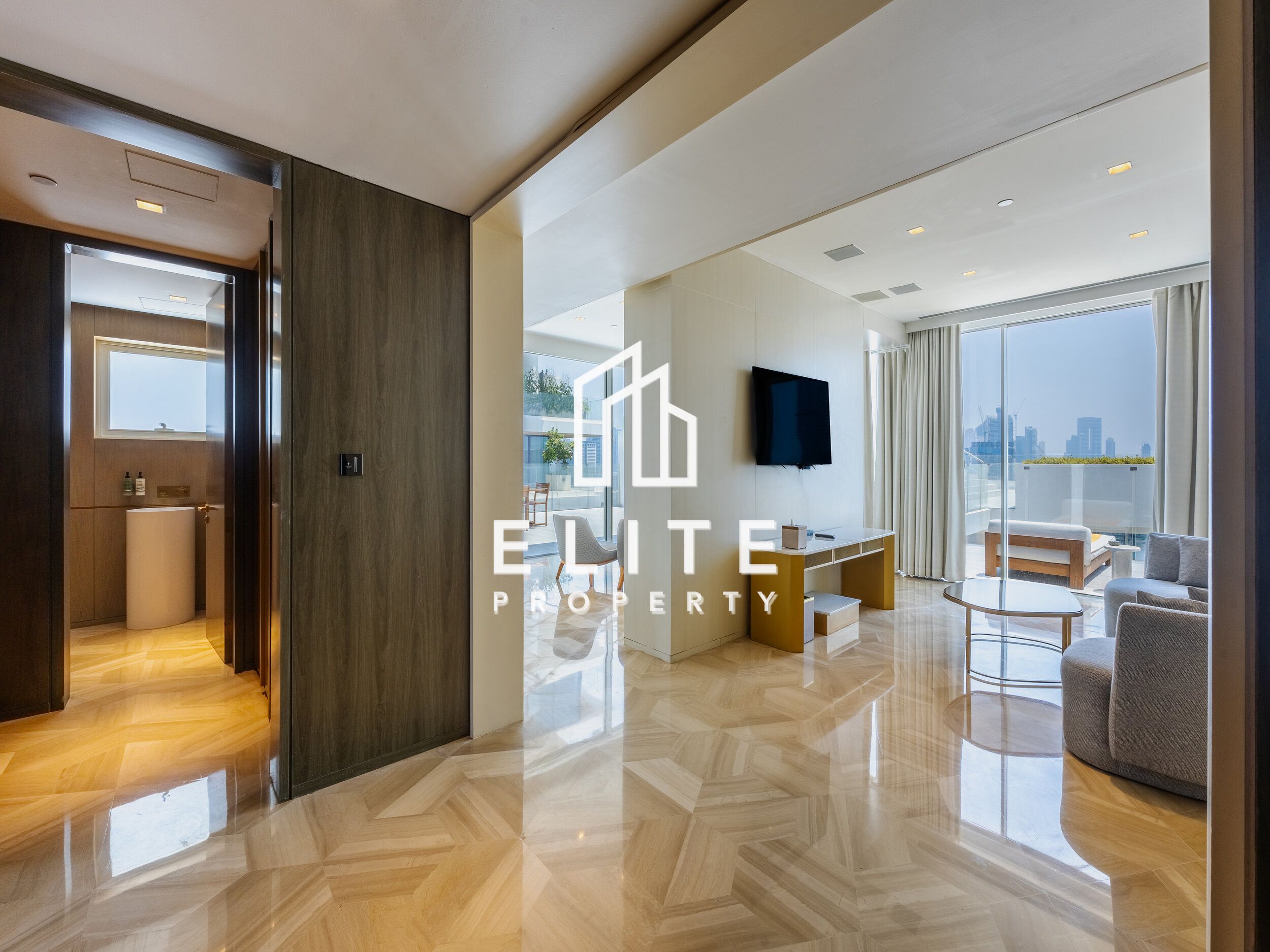 Luxury | Palm Living | Penthouse