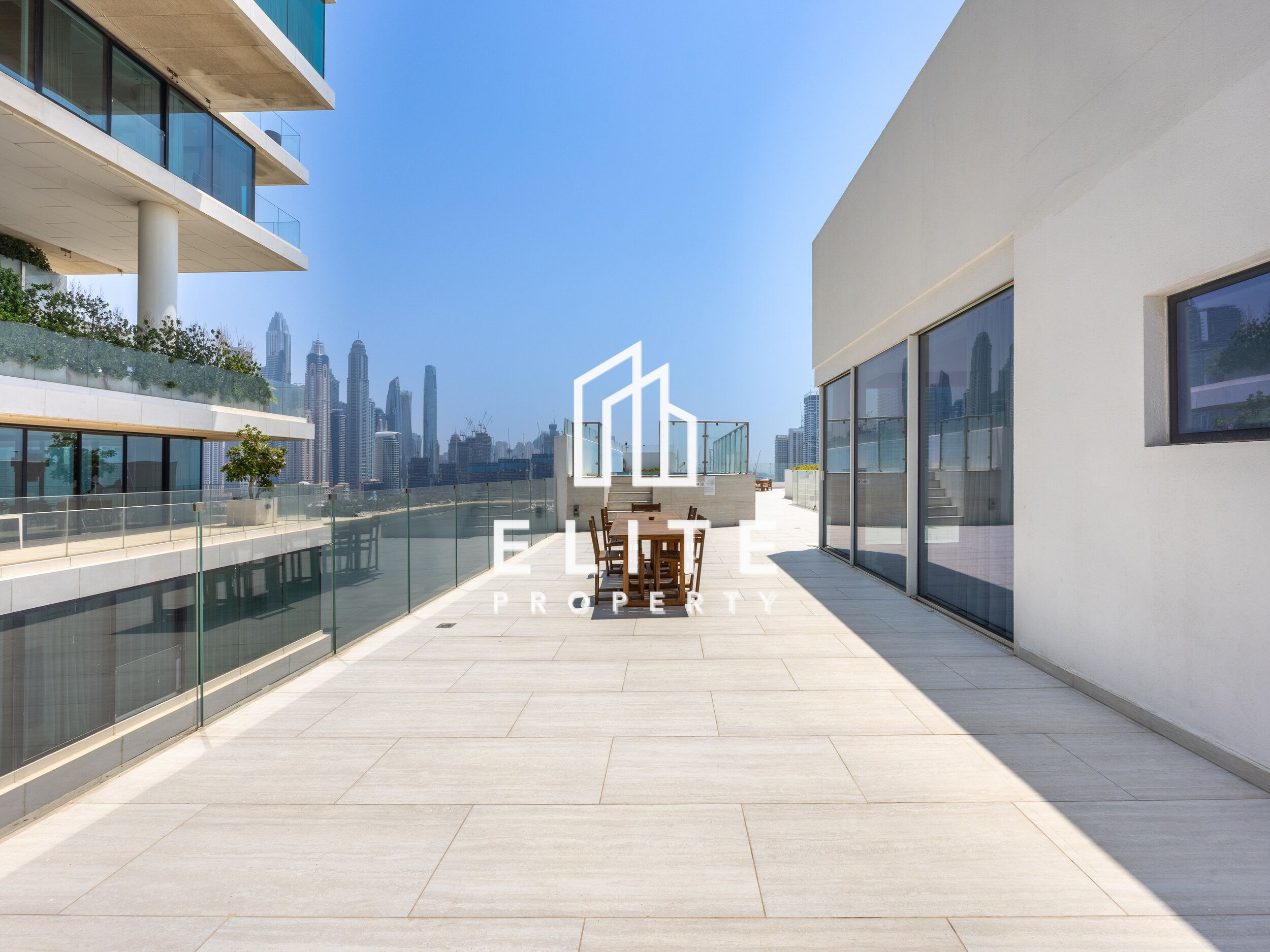 Luxury | Palm Living | Penthouse