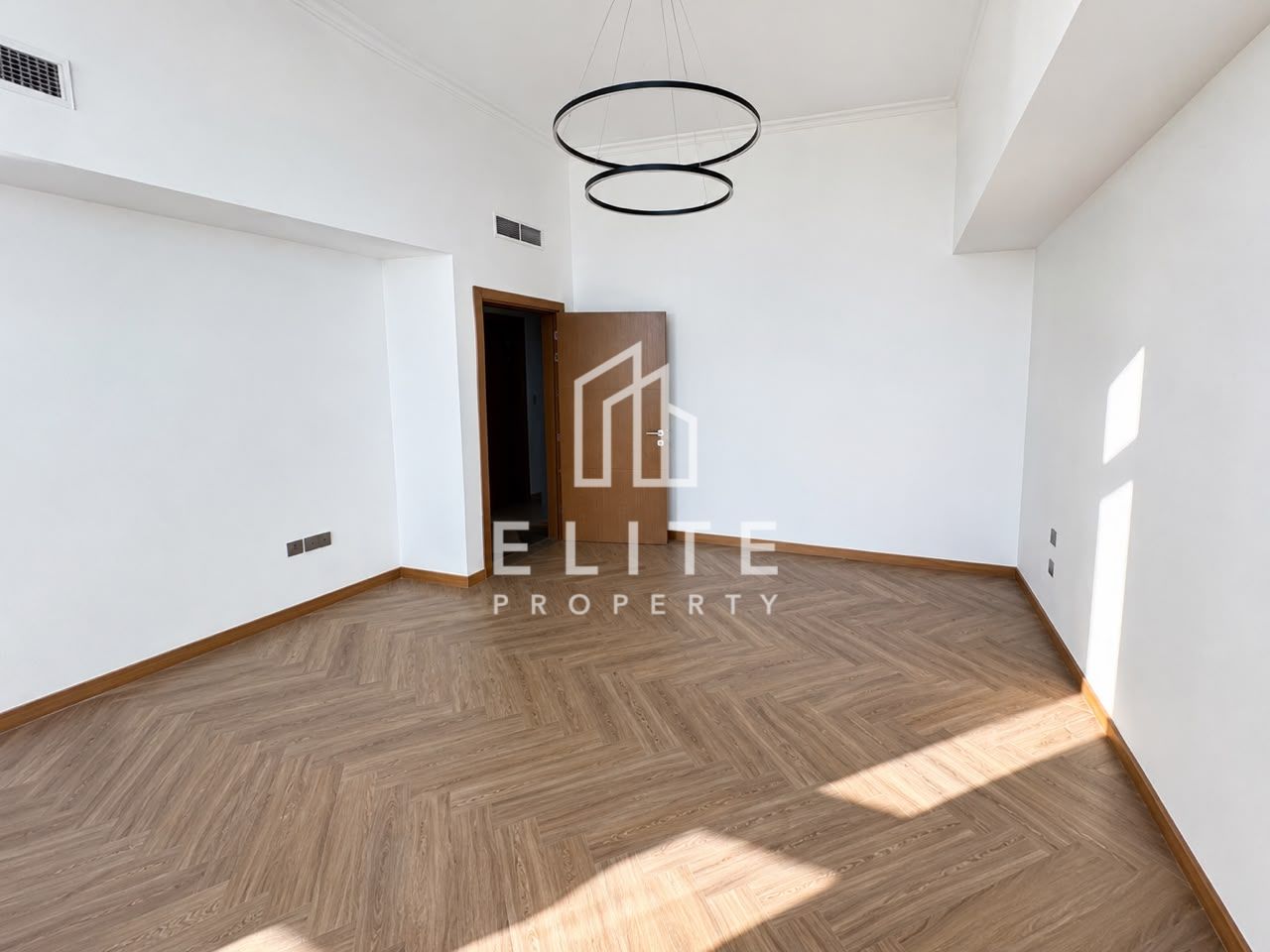 Unfurnished 3BR + Maid | High Floor | Burj View